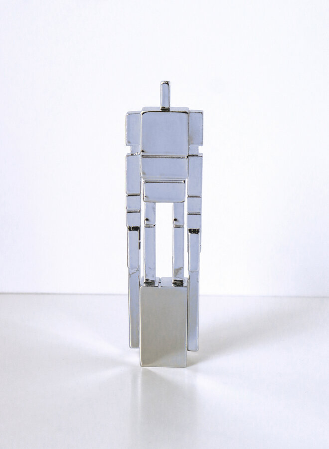 ZEDZ x STRAAT - RWG Gunfinga toy, silver limited edition, 2025