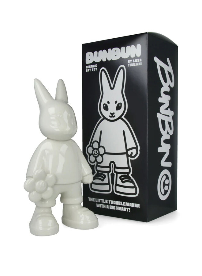 Liisa Tuulikki - Bunbun white - signed porcelain art toy, edition of 25