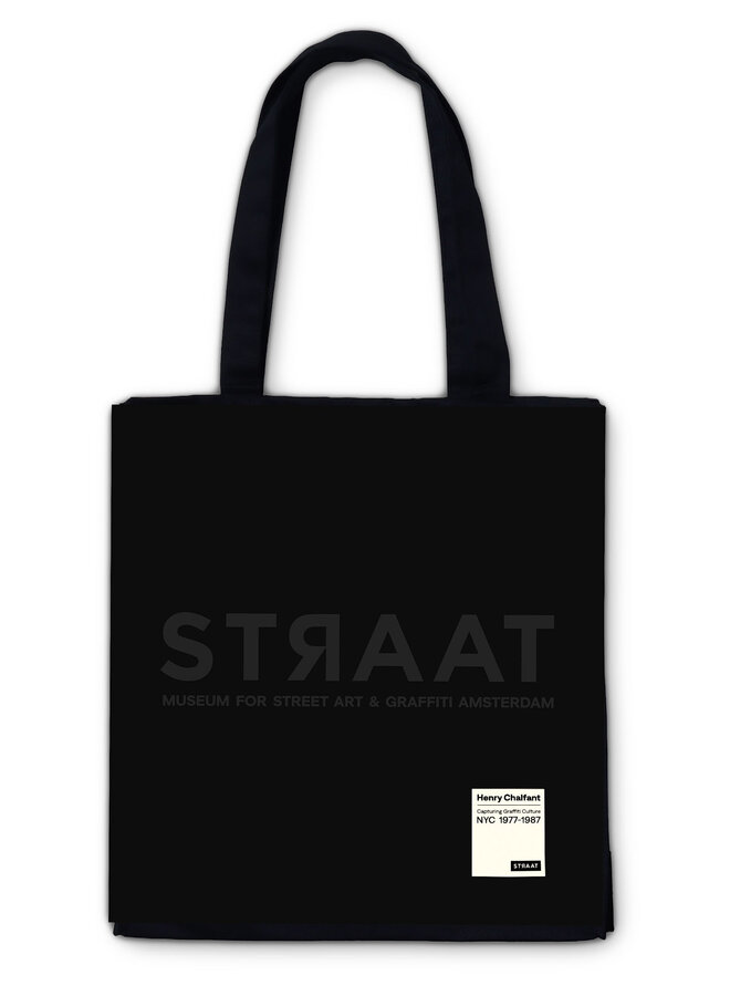 Tote Shopper - ART IS NOT A CRIME