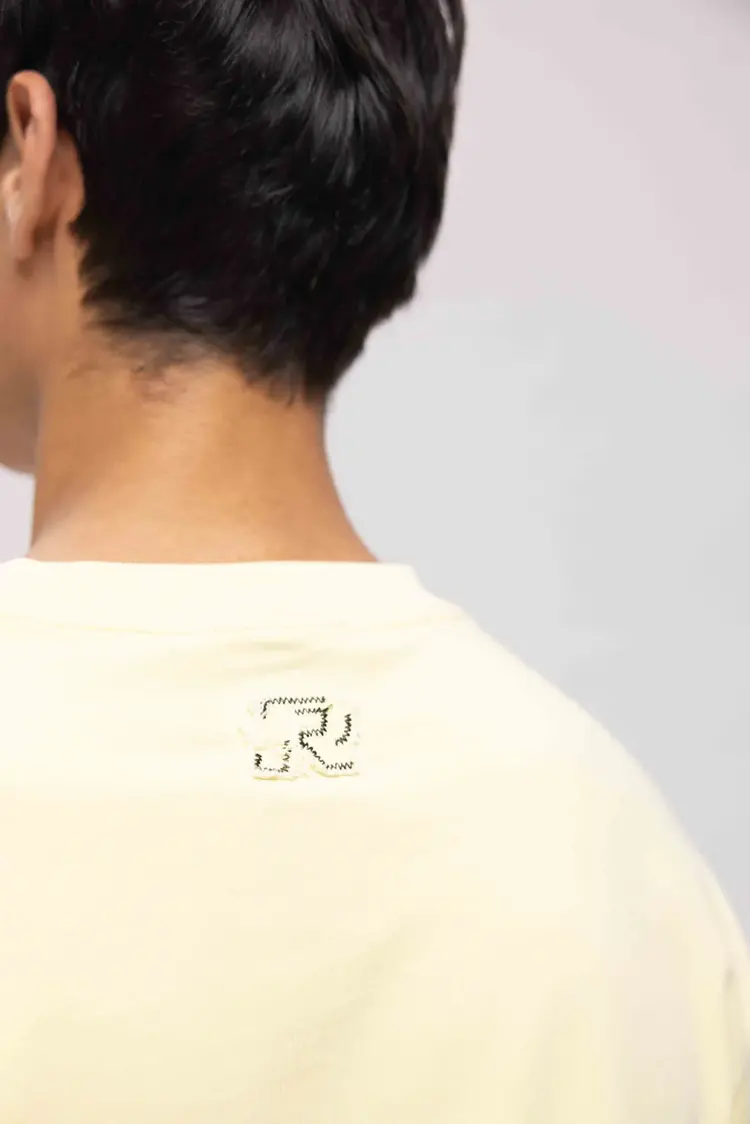 Rivero Rivero T-Shirt Script  SS25 Soleil