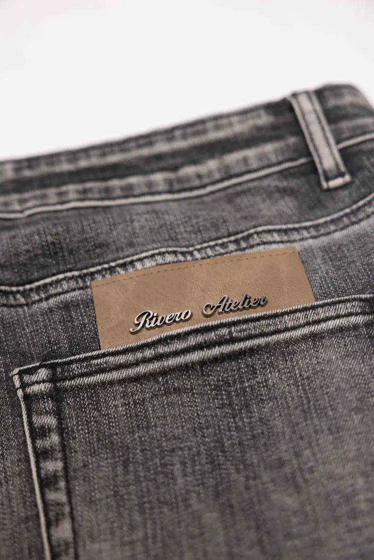 Rivero Rivero Jeans Relaxed Faded Folded SS25 Grey