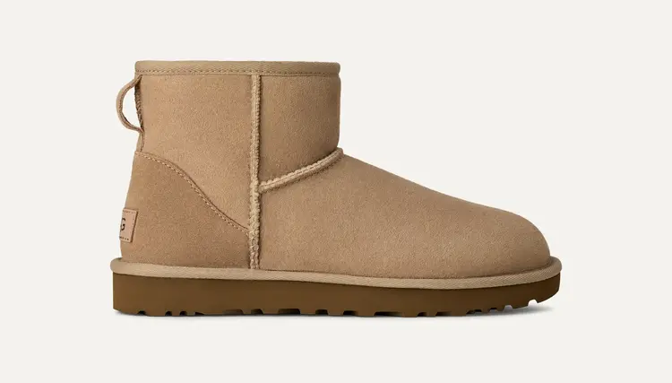 UGG UGG Boots Classic Mini II FW25 Sand