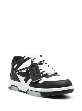 Off-White Off-White Sneaker Out Of Office Calf Leather FW25 White/Black