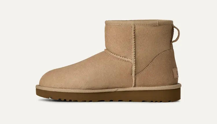 UGG UGG Boots Classic Mini II FW25 Sand