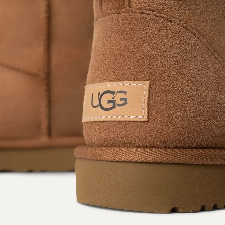UGG UGG Boots Classic Mini II FW25 Chestnut