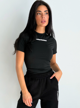 Unique The Label Unique The Label Short Sleeve Top Robyn FW25 Deep Black