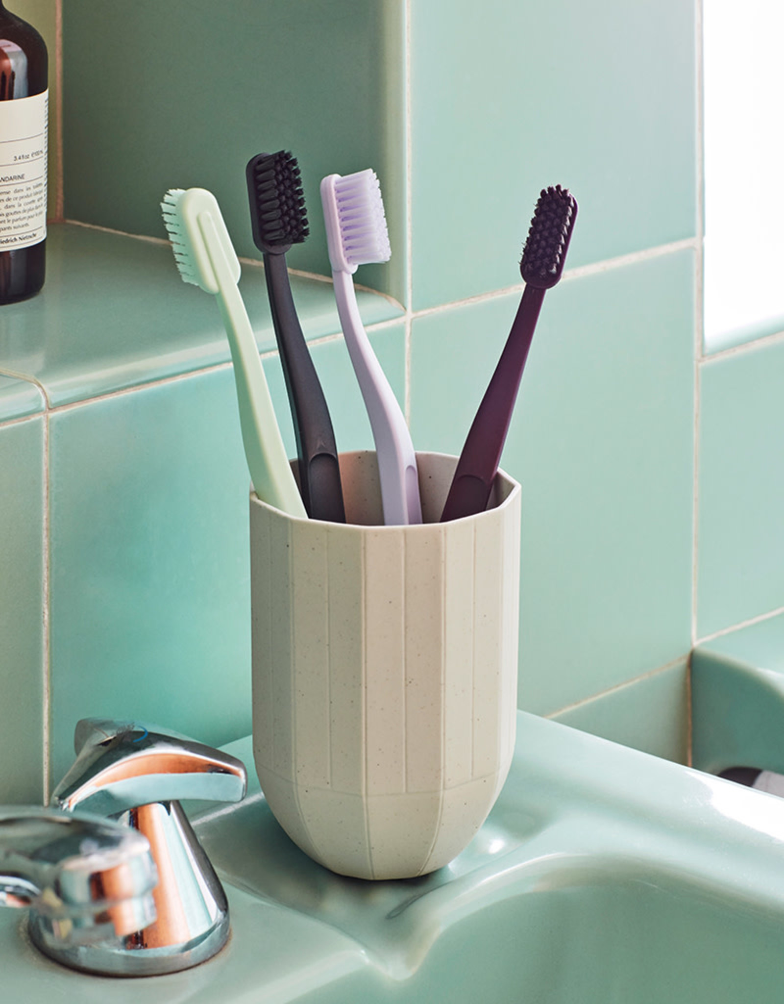 HAY Toothbrush | Dark Green