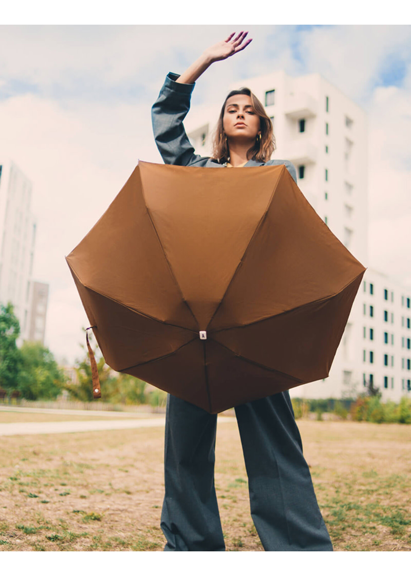 Anatole Folding Umbrella - Augustine - Caramel Brown