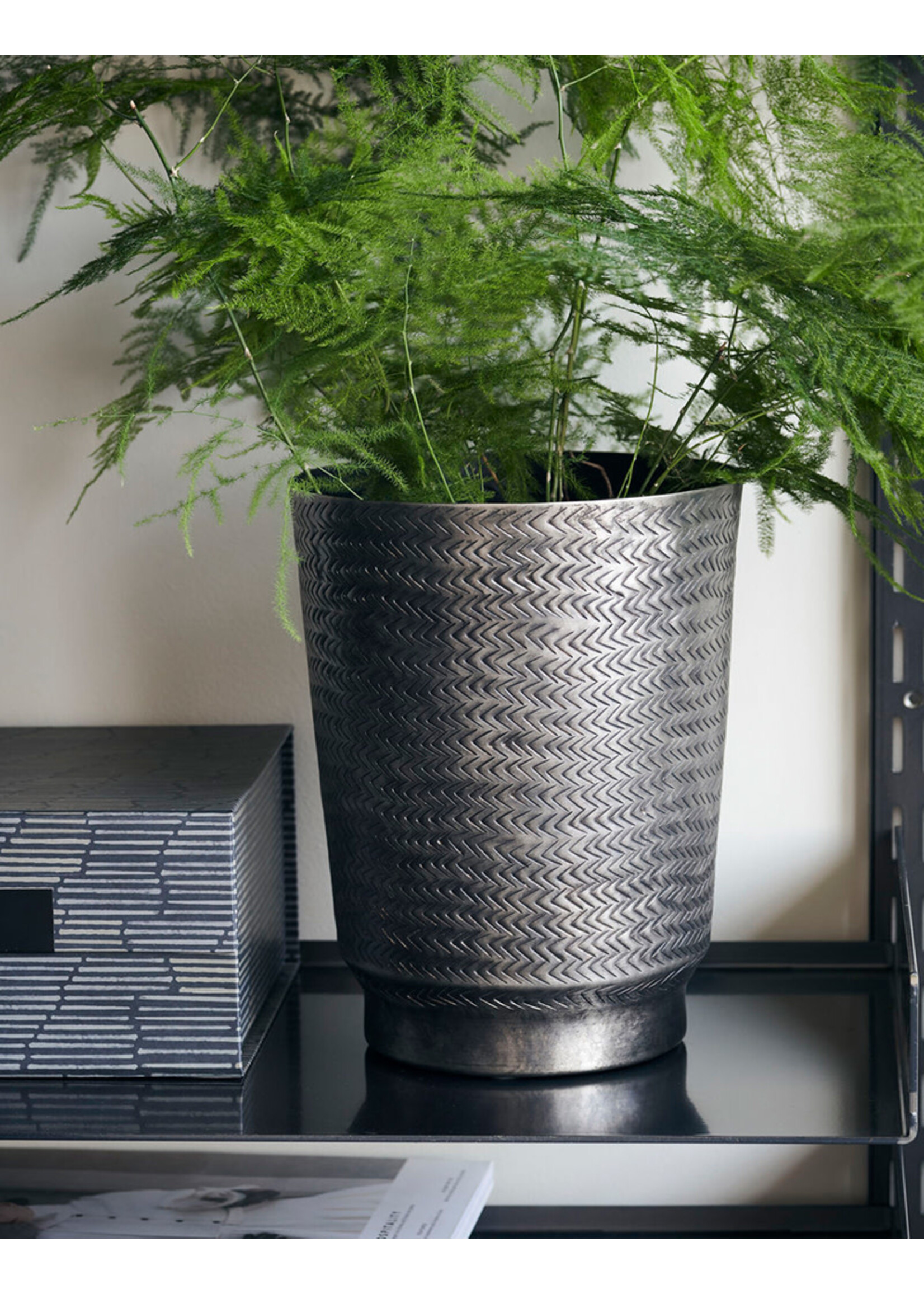 House Doctor Oli Plant Pot - L