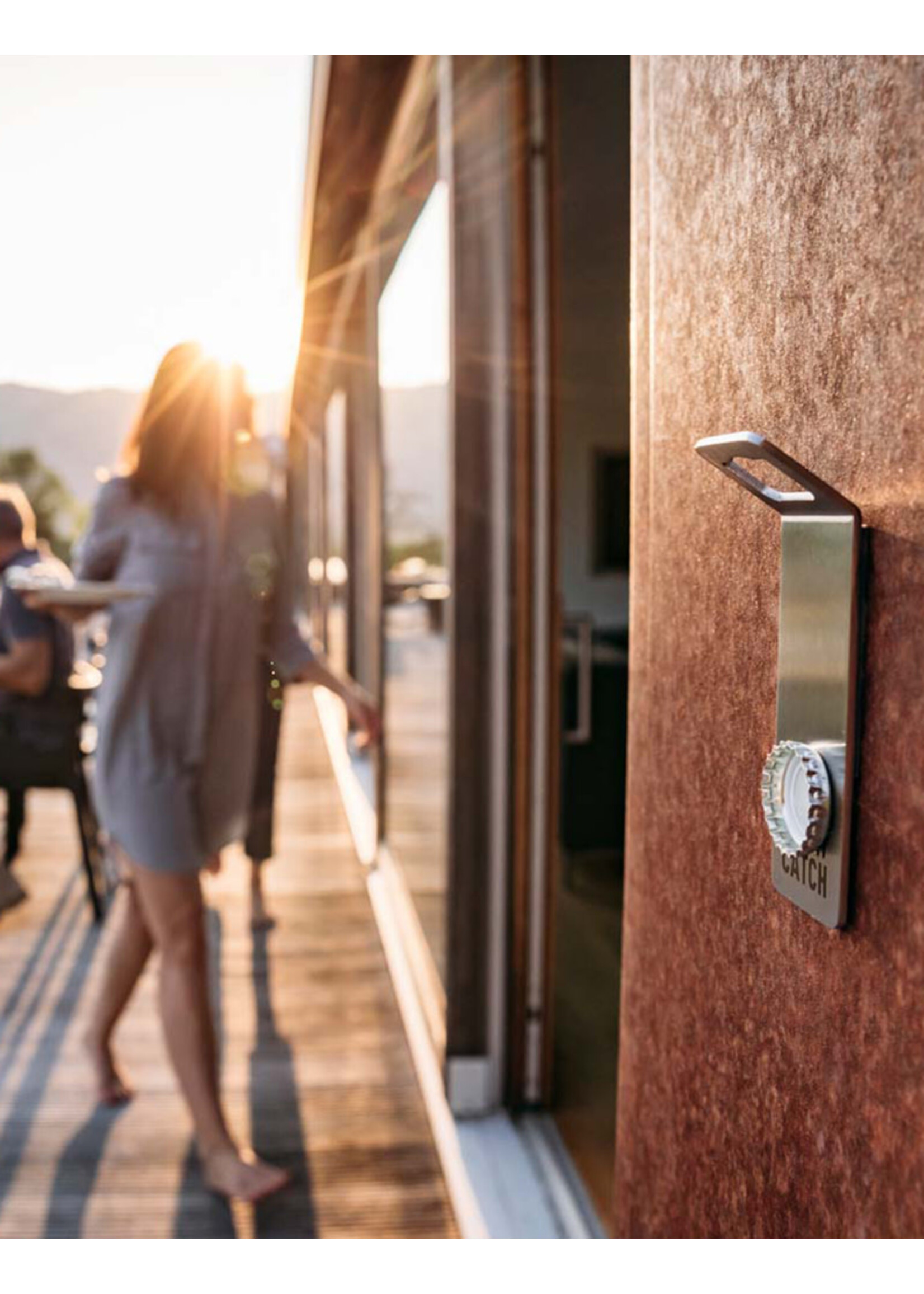 Höfats Johnny Catch Magnet Bottle Opener