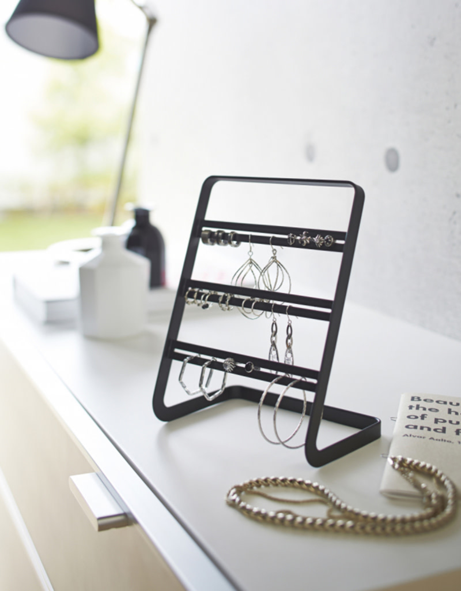 Yamazaki Earring Stand | Black