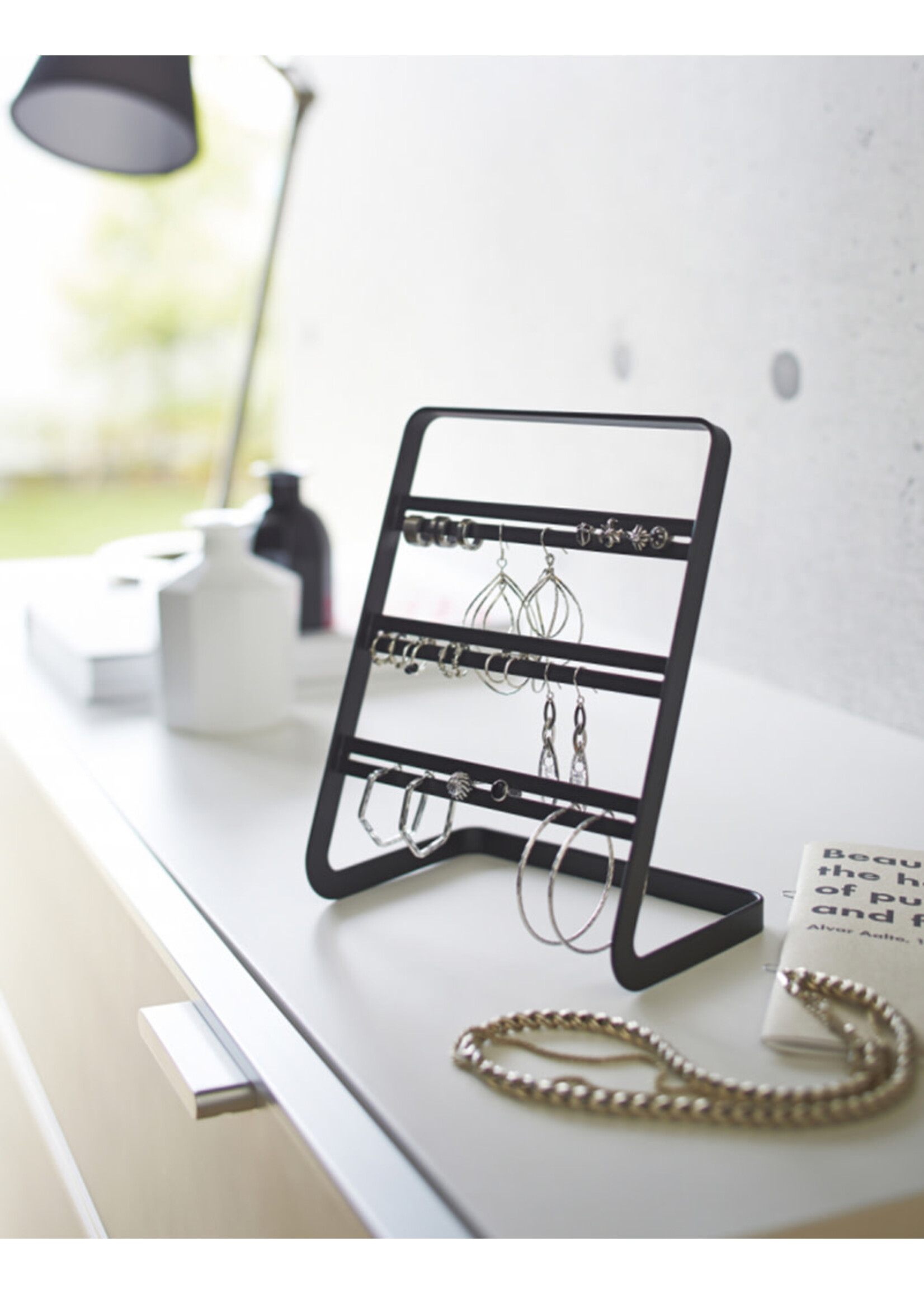 Yamazaki Earring Stand | Black