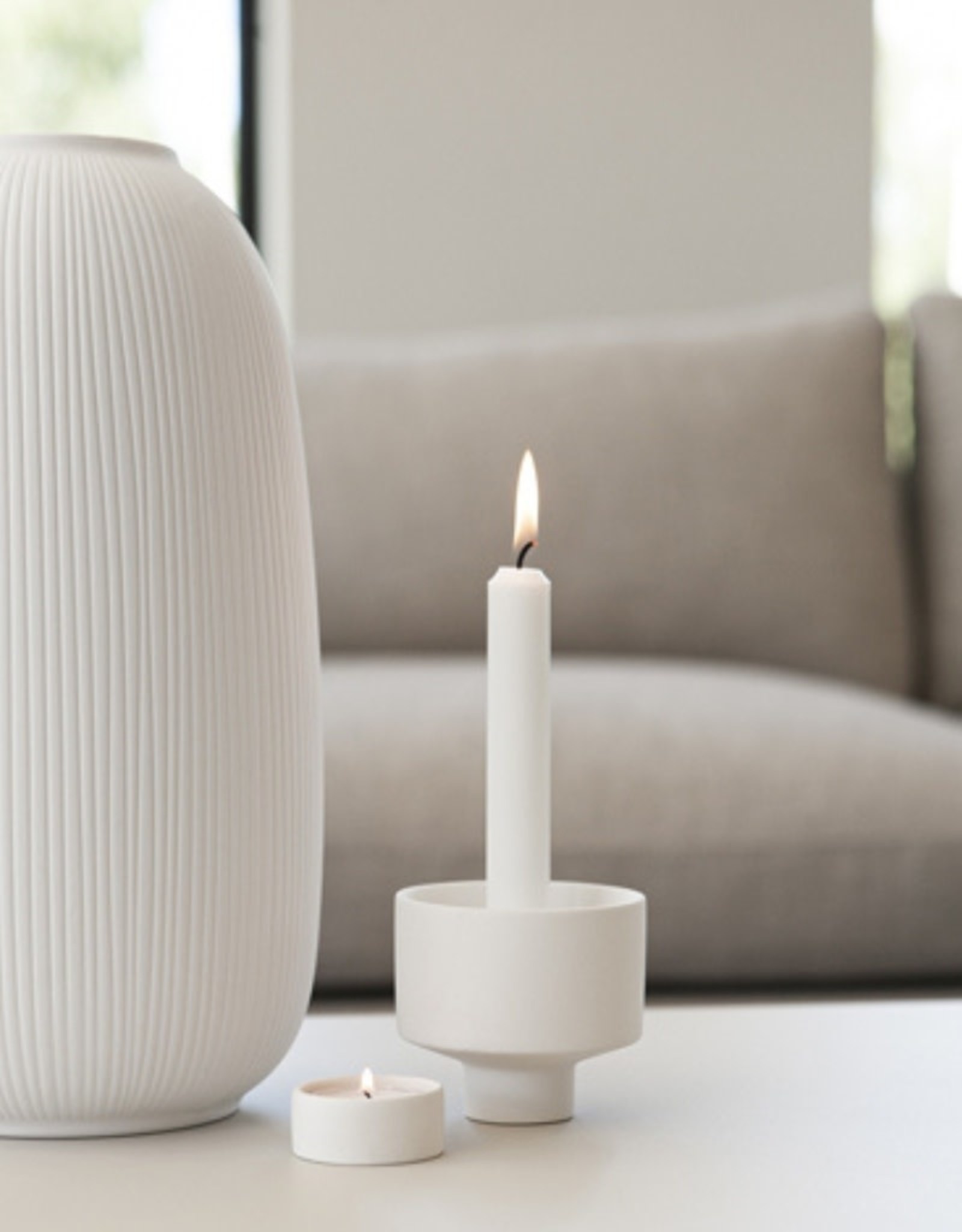 Storefactory Liaved Candle Stand - White