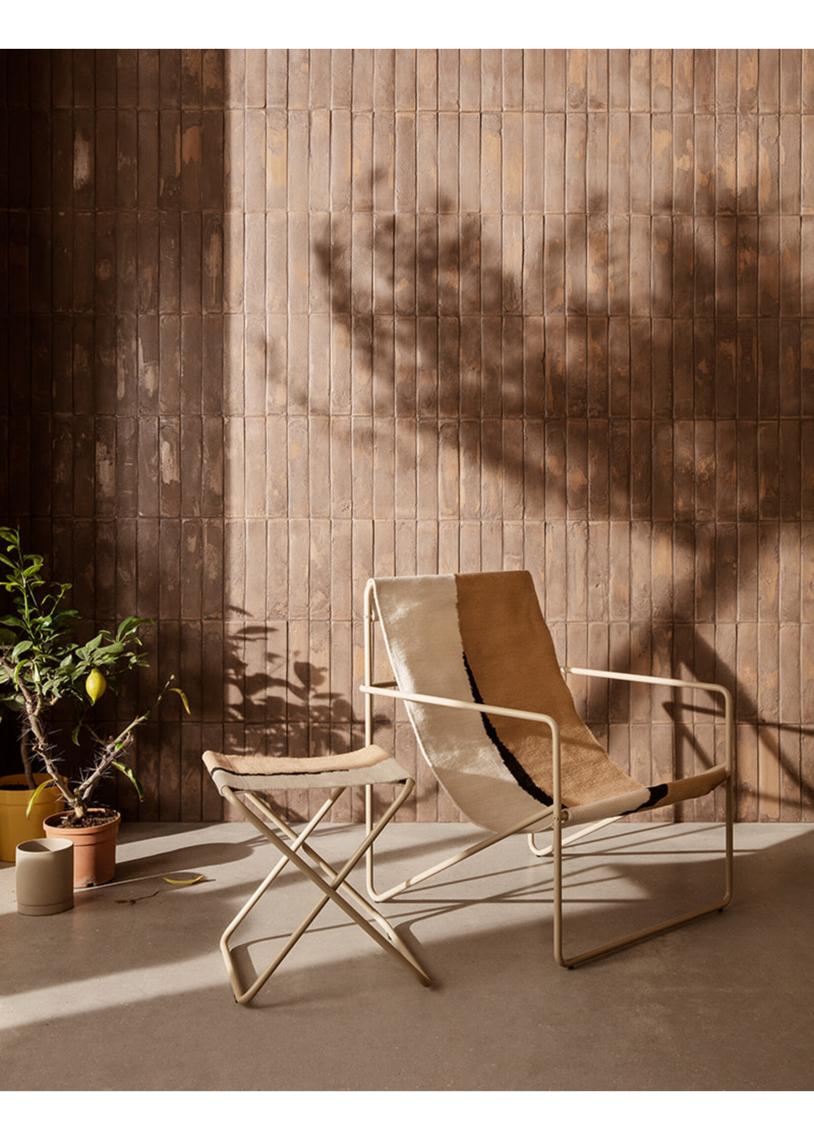 Ferm Living Desert Lounge Chair | Cashmere/Soil