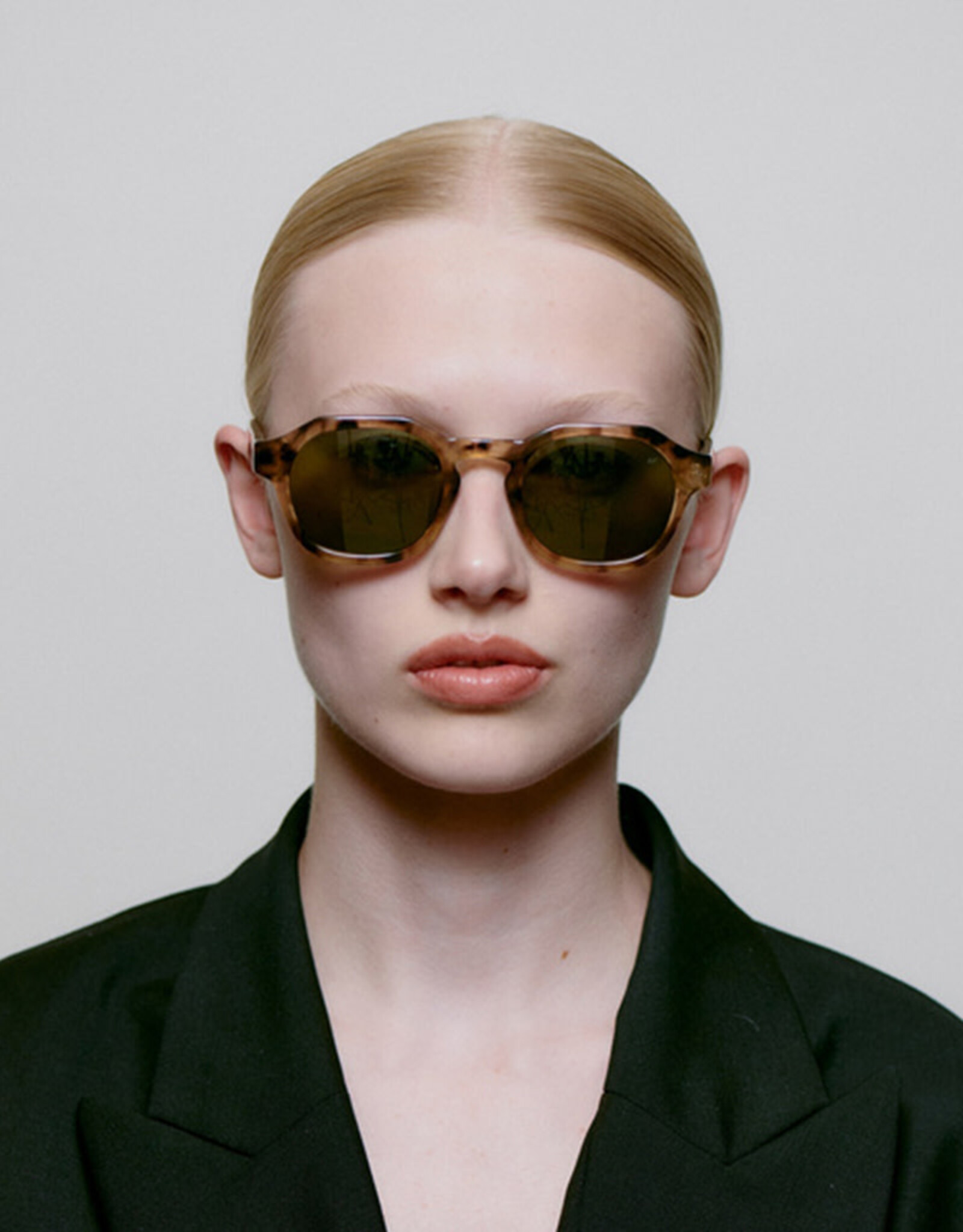 A.Kjærbede Sunglasses Zan | Coquina