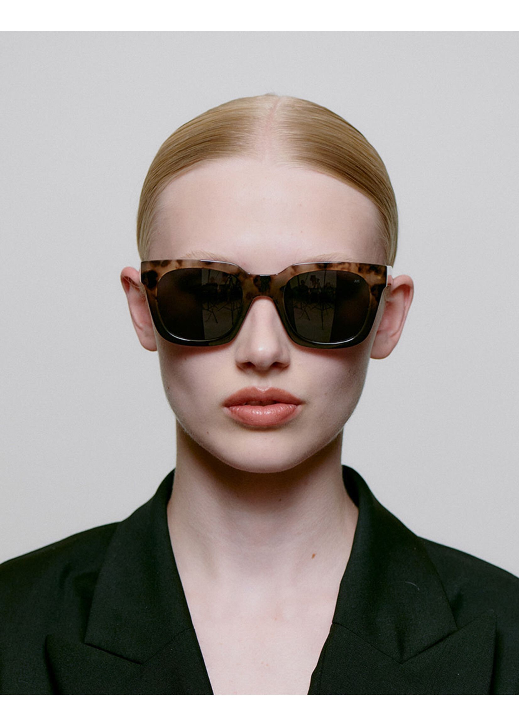 A.Kjærbede Zonnebril Nancy - Coquina/Grey Transparent