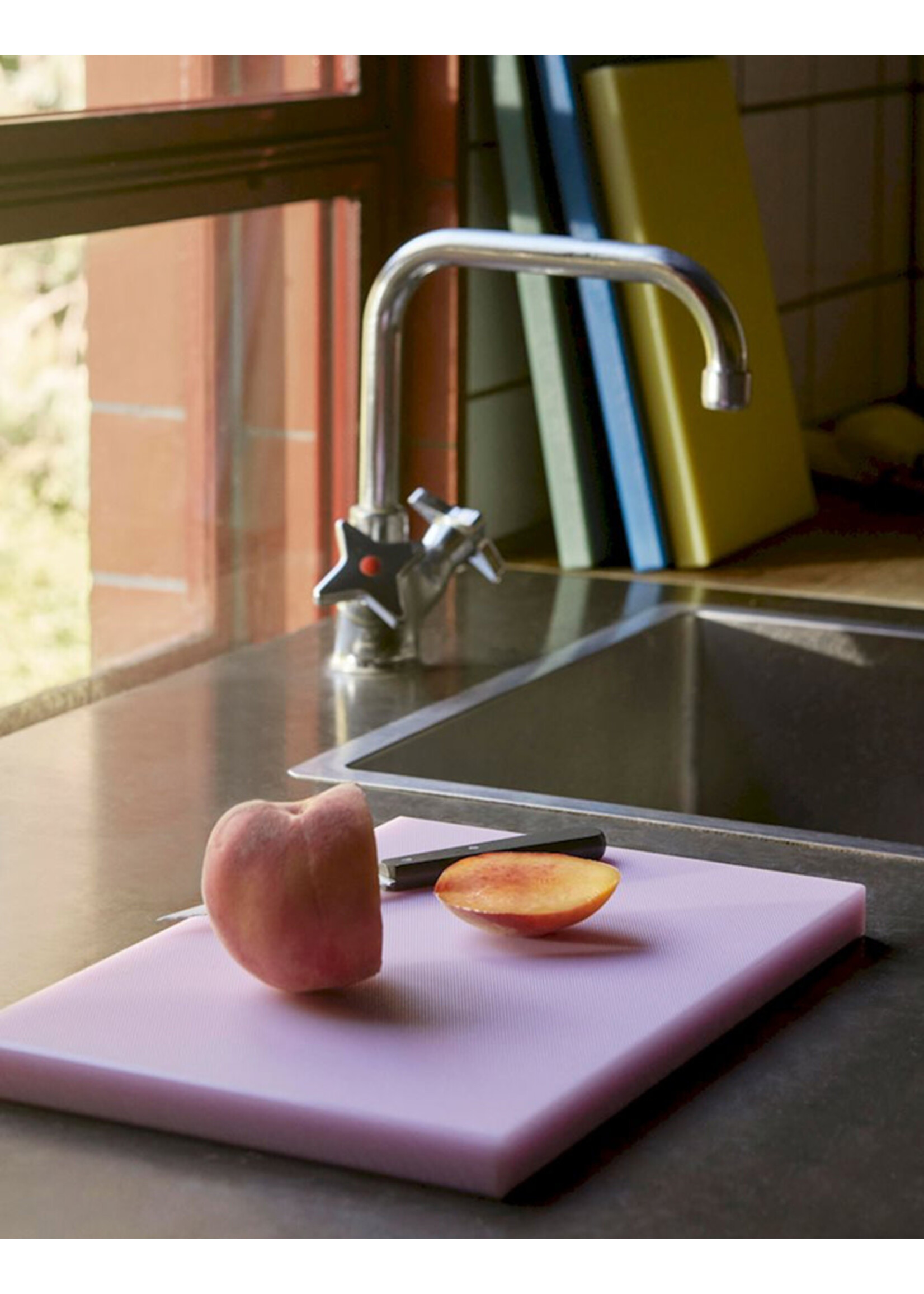 HAY Slice Chopping Board M - Lavender