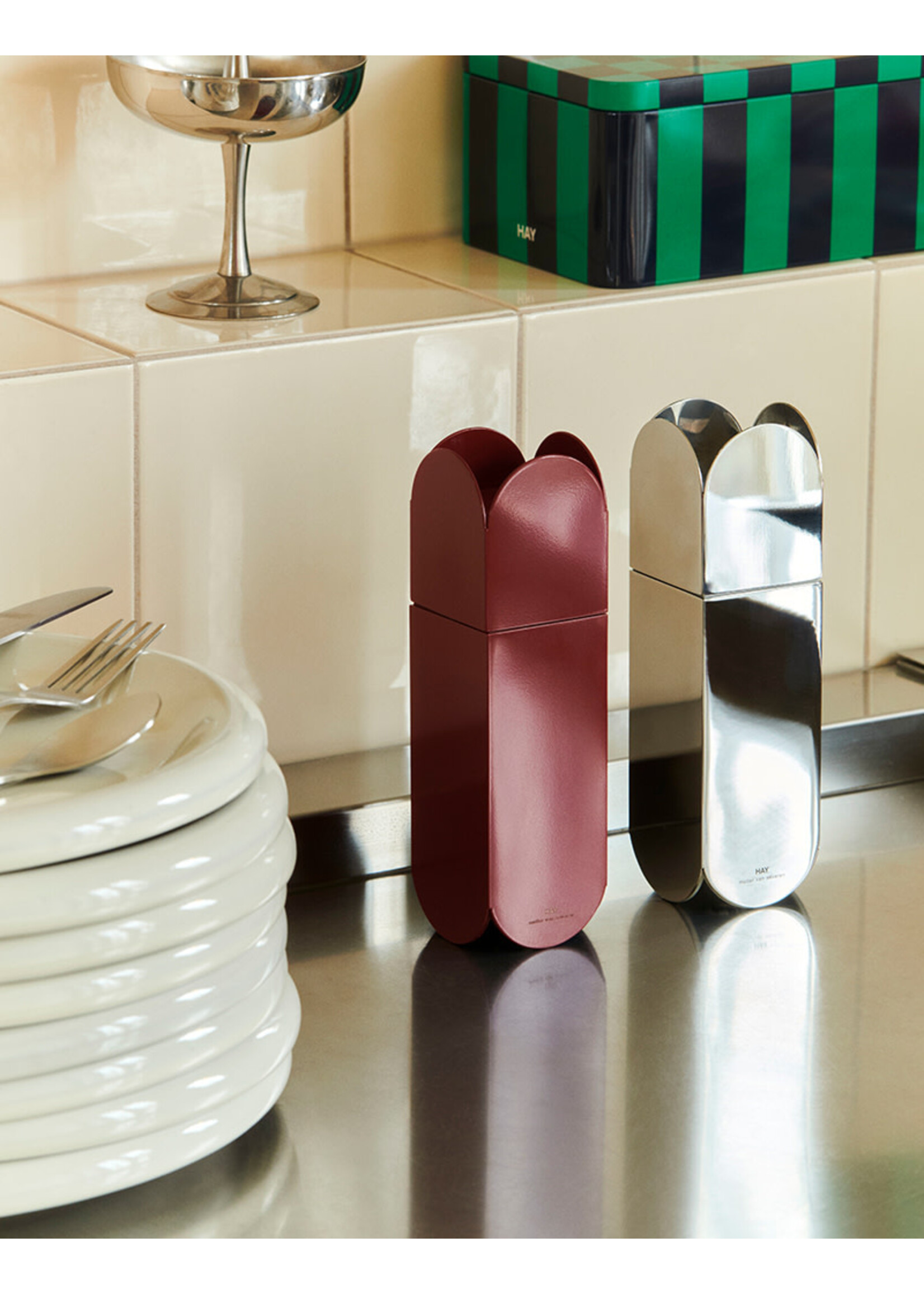 HAY Arcs Salt & Pepper Grinder - Burgundy