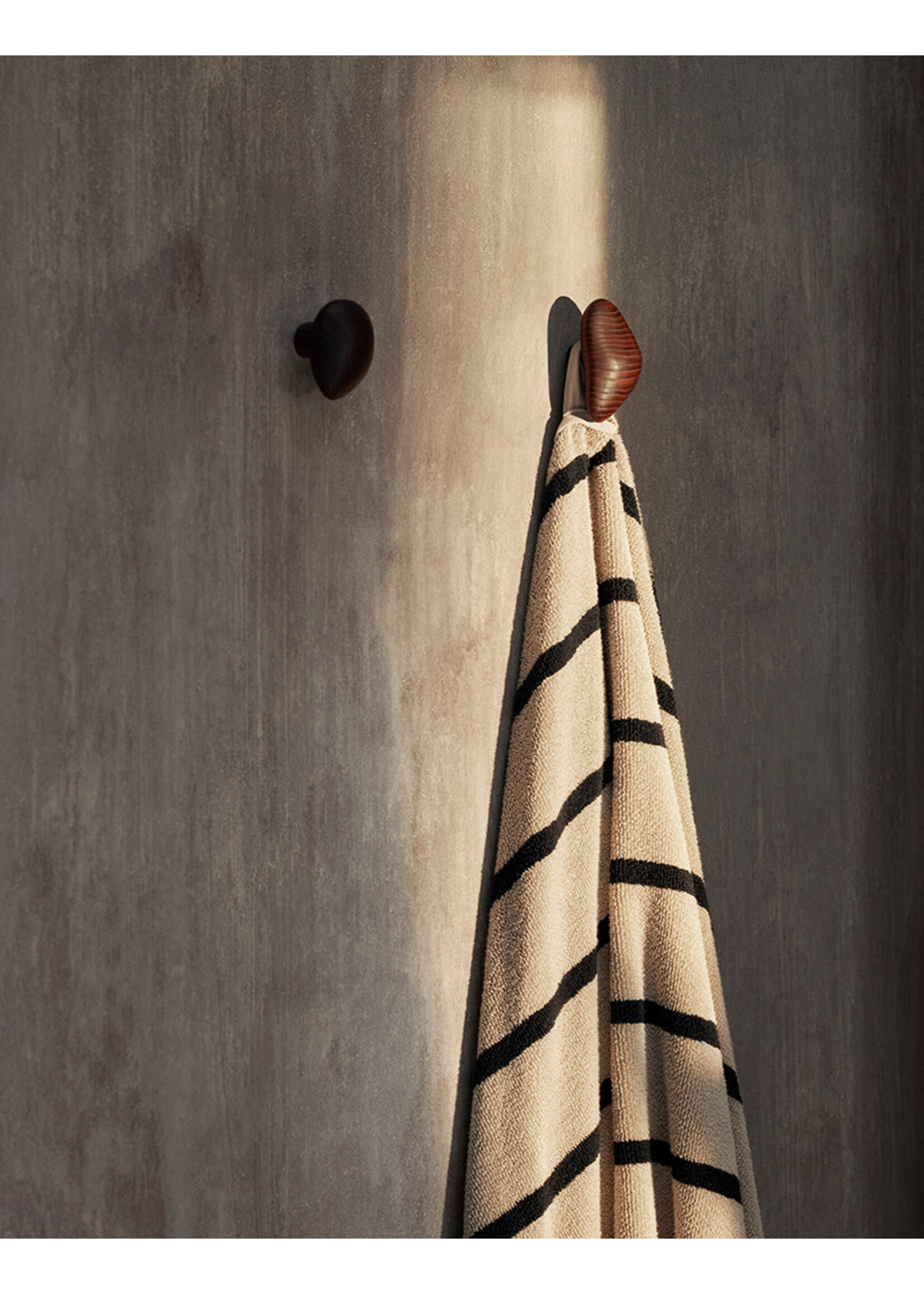 Ferm Living Cairn Hooks