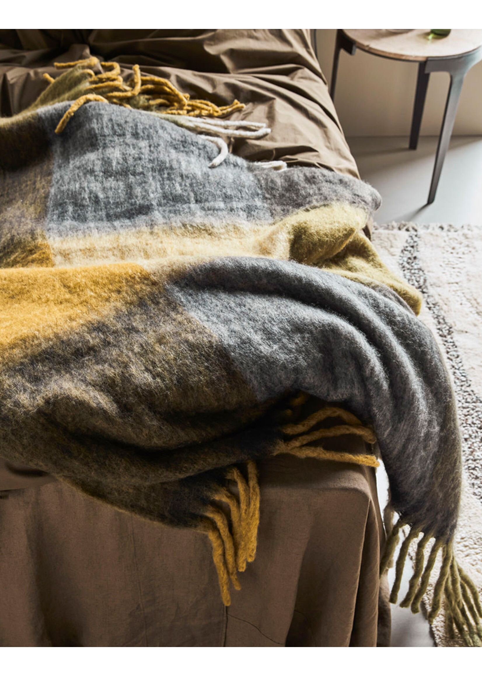House Doctor Kama Throw