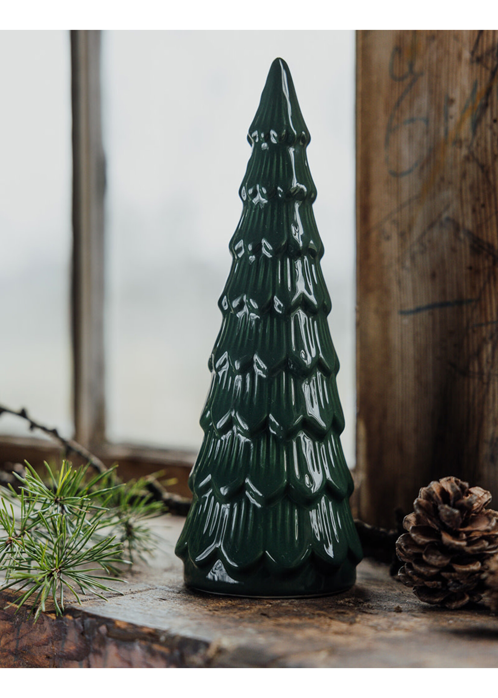 Storefactory Granbacken Tree - L - Green
