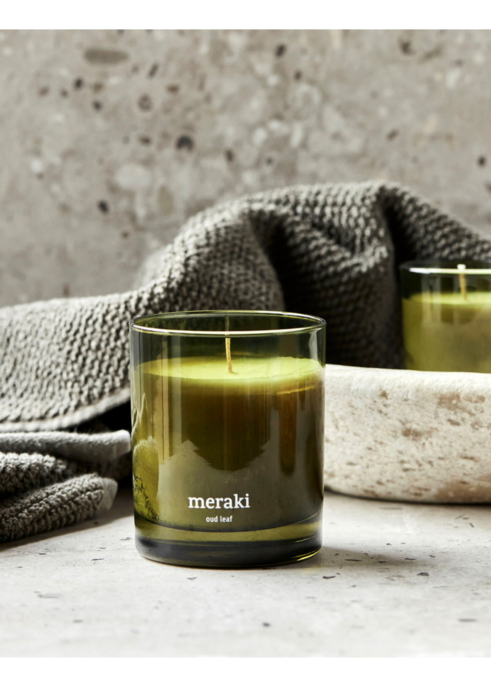Meraki Scented Candle - Oud Leaf