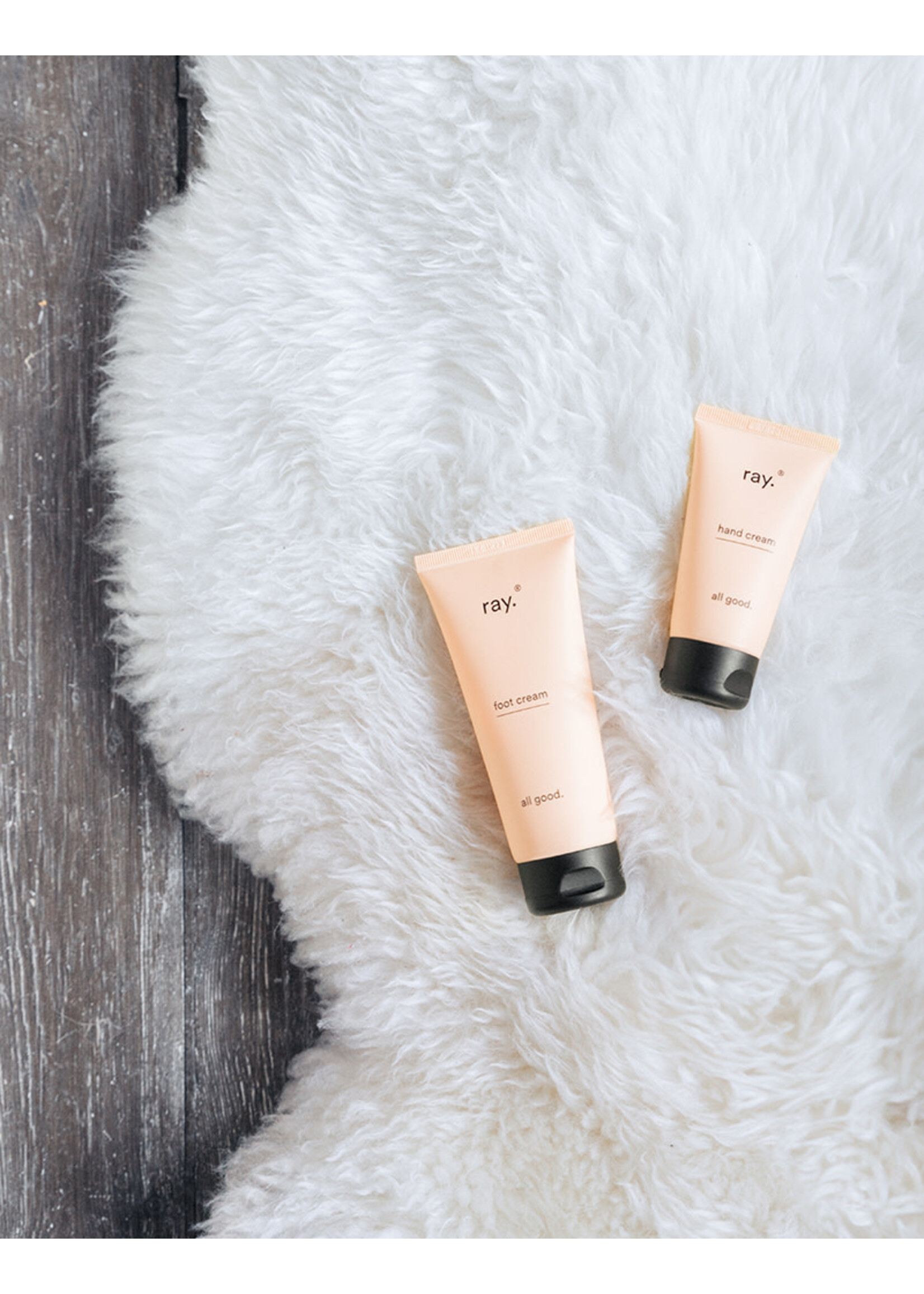 ray. Hand Cream