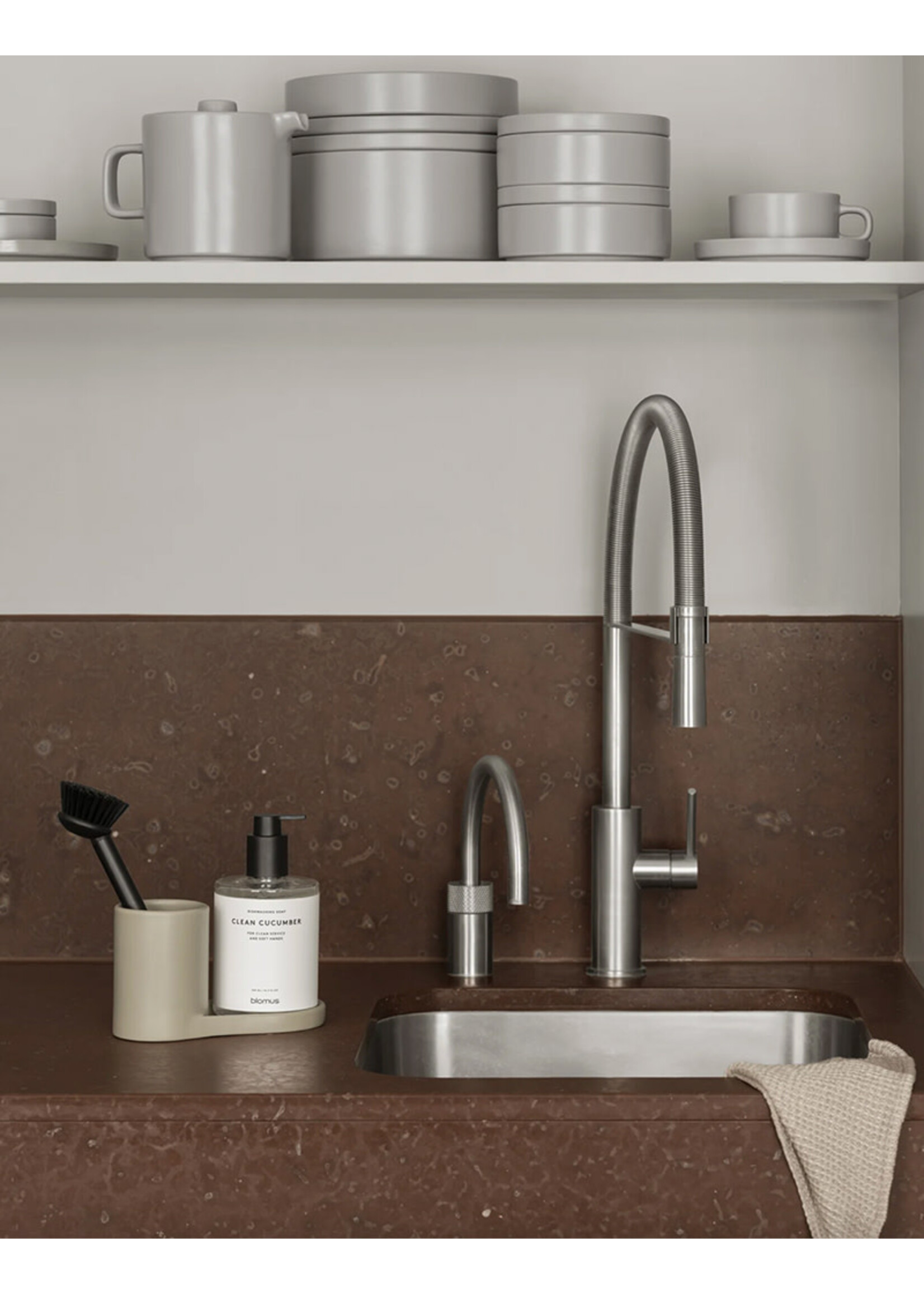 Blomus Piro zeep + borstel houder - beige