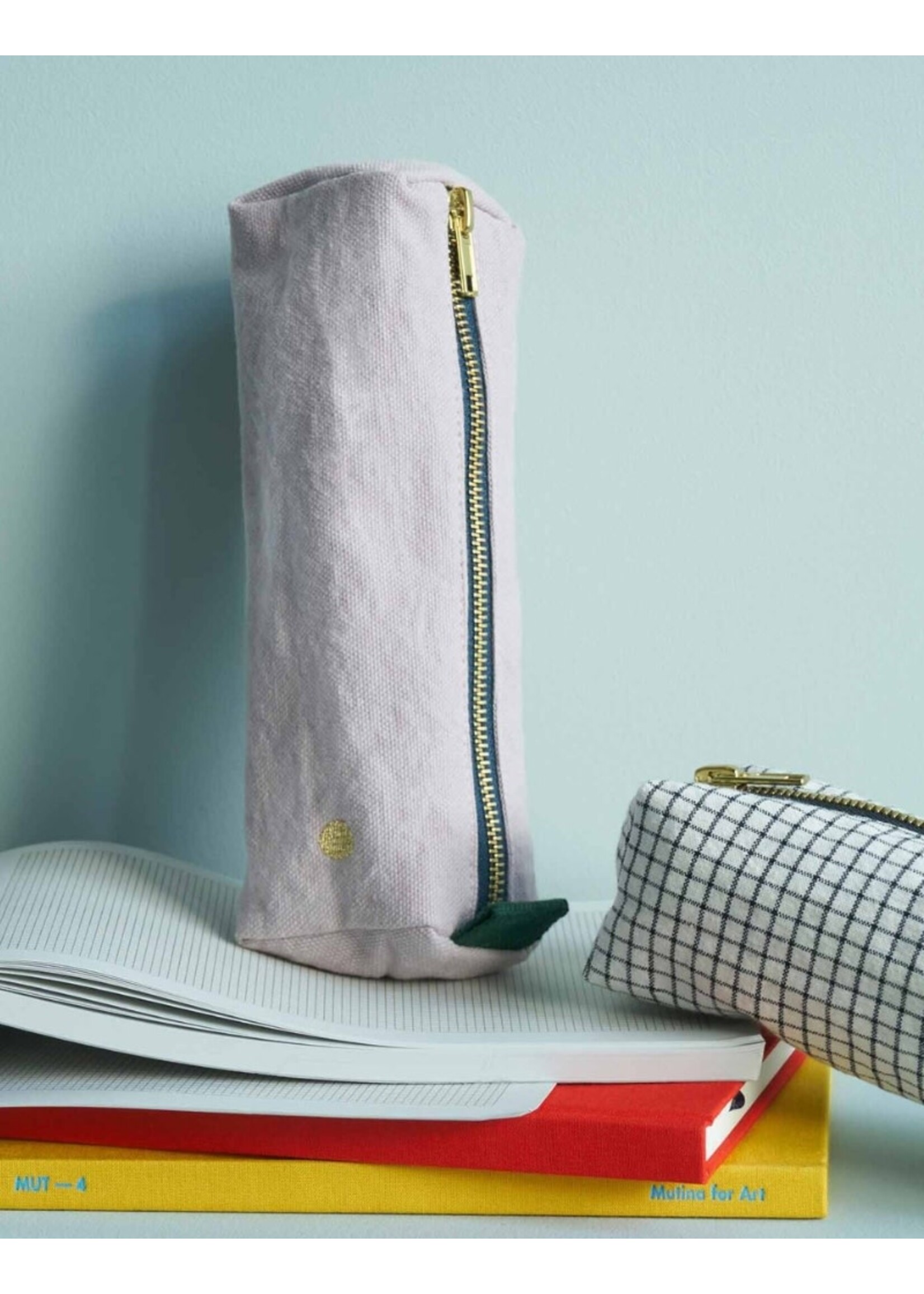 La cerise sur le gâteau Pencil Pouch - Poivre Rose