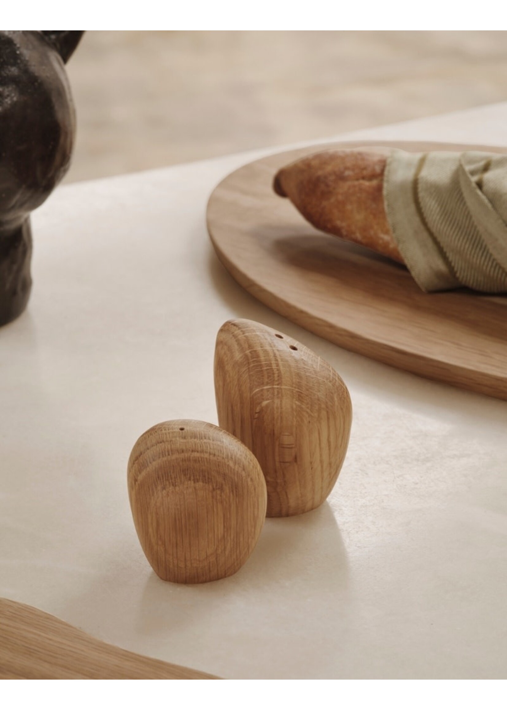 Ferm Living Cairn Salt en Pepper Shakers - Oak