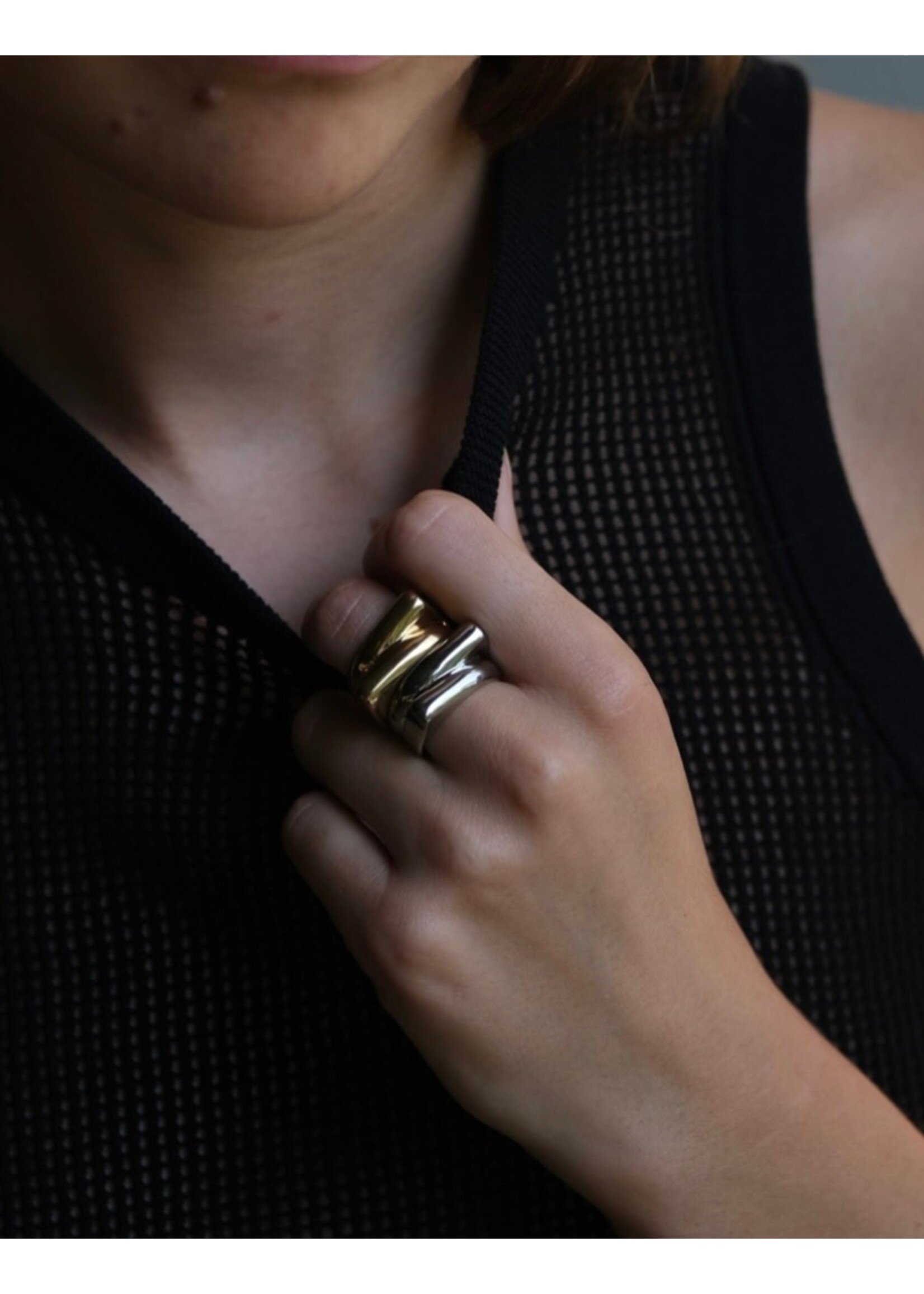 Bandhu Alike ring - 17