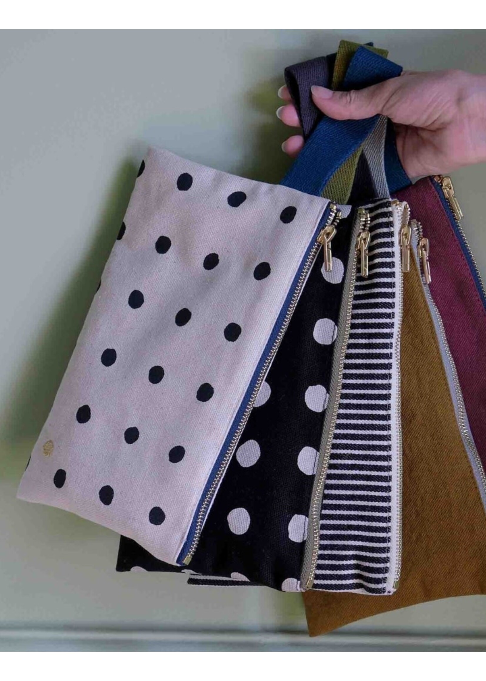 La cerise sur le gâteau Handle Pouch - Wine