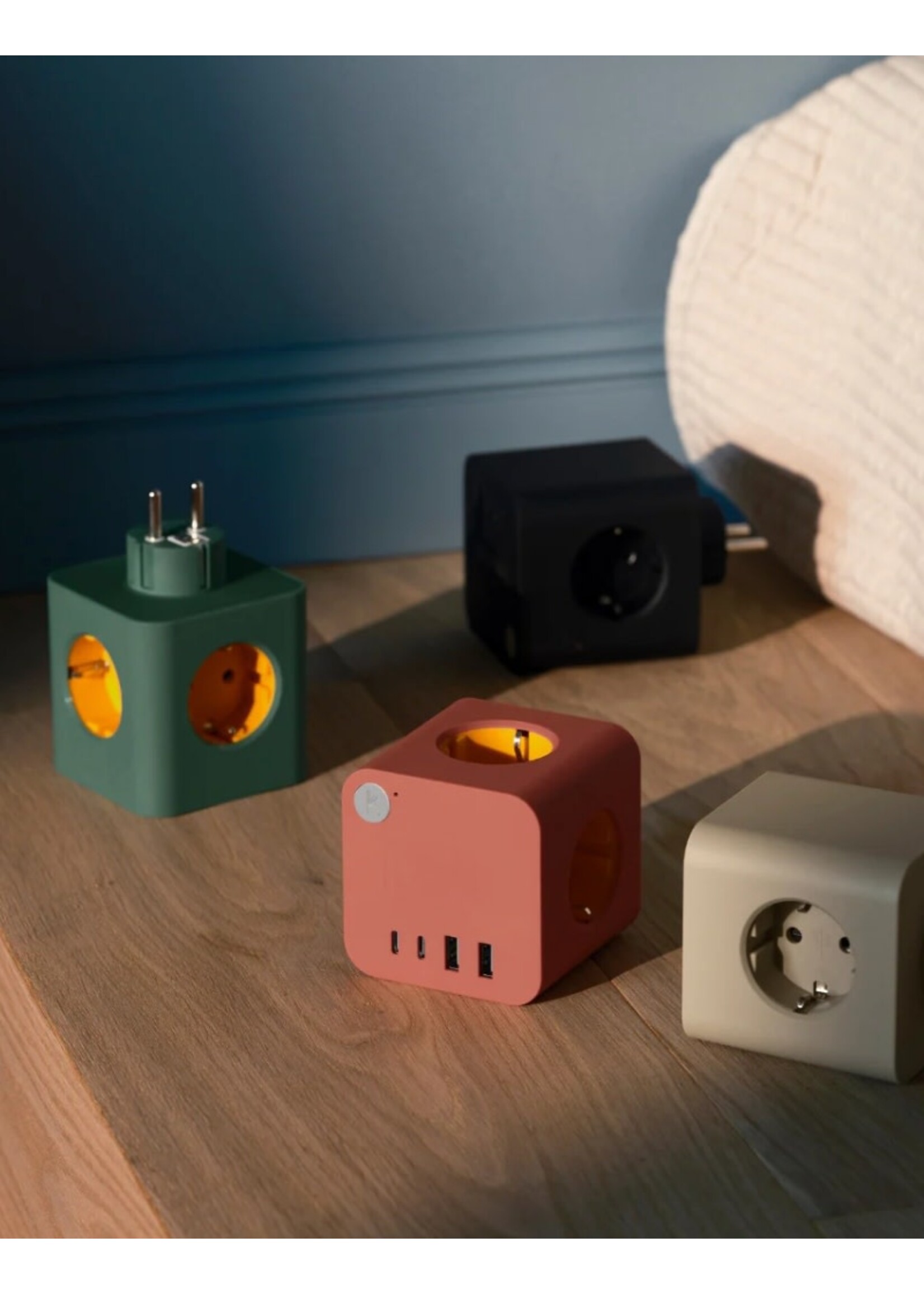 Kreafunk Ampie Multi-socket Power Station - Ivory Sand