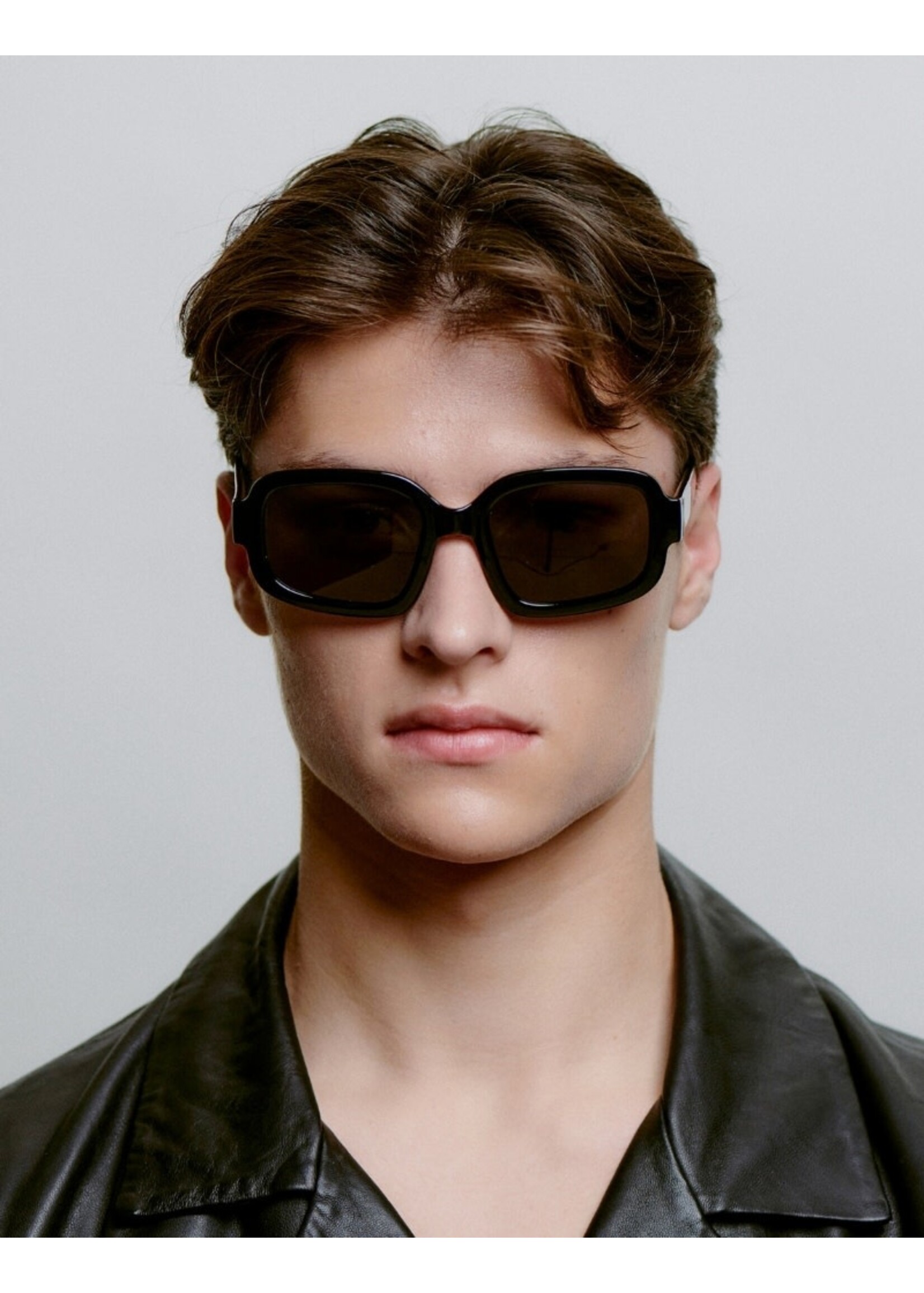 A.Kjærbede Zonnebril Pluto - Black