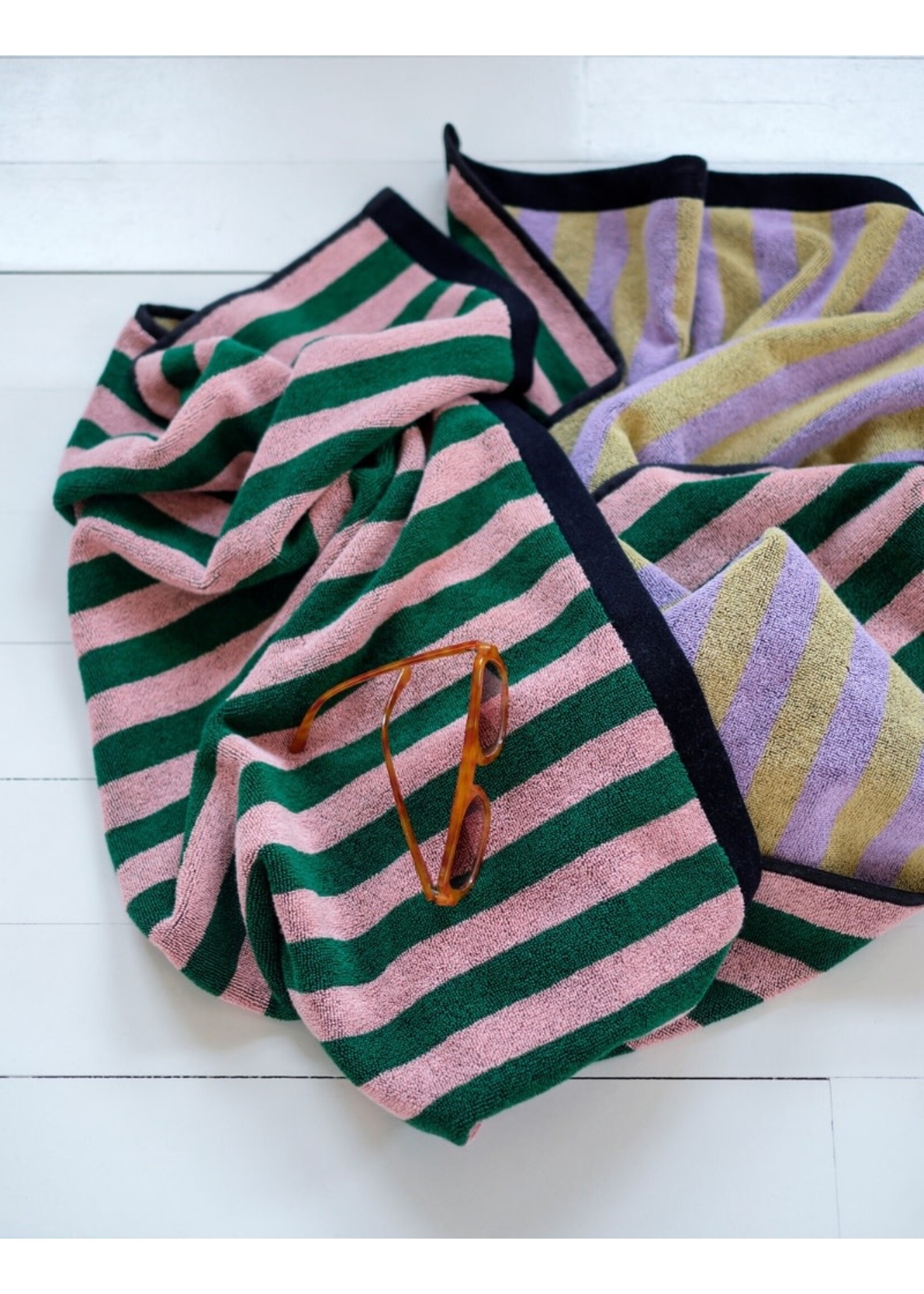 La cerise sur le gâteau Charly handdoek 100x160 - Basilic