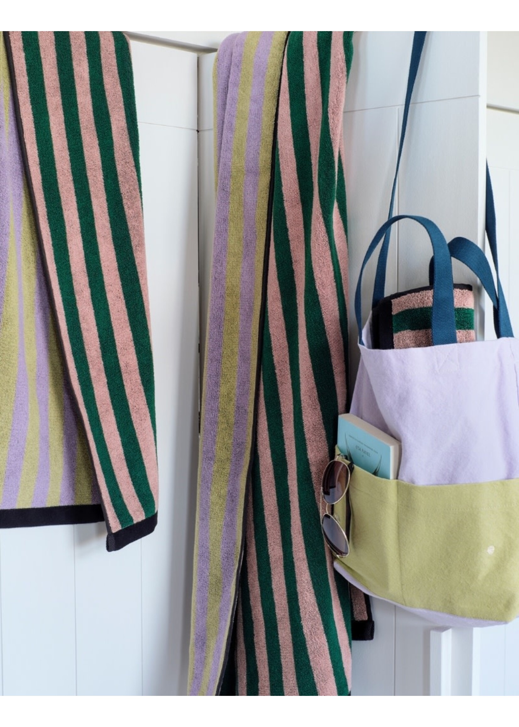 La cerise sur le gâteau Charly handdoek 100x160 - Basilic