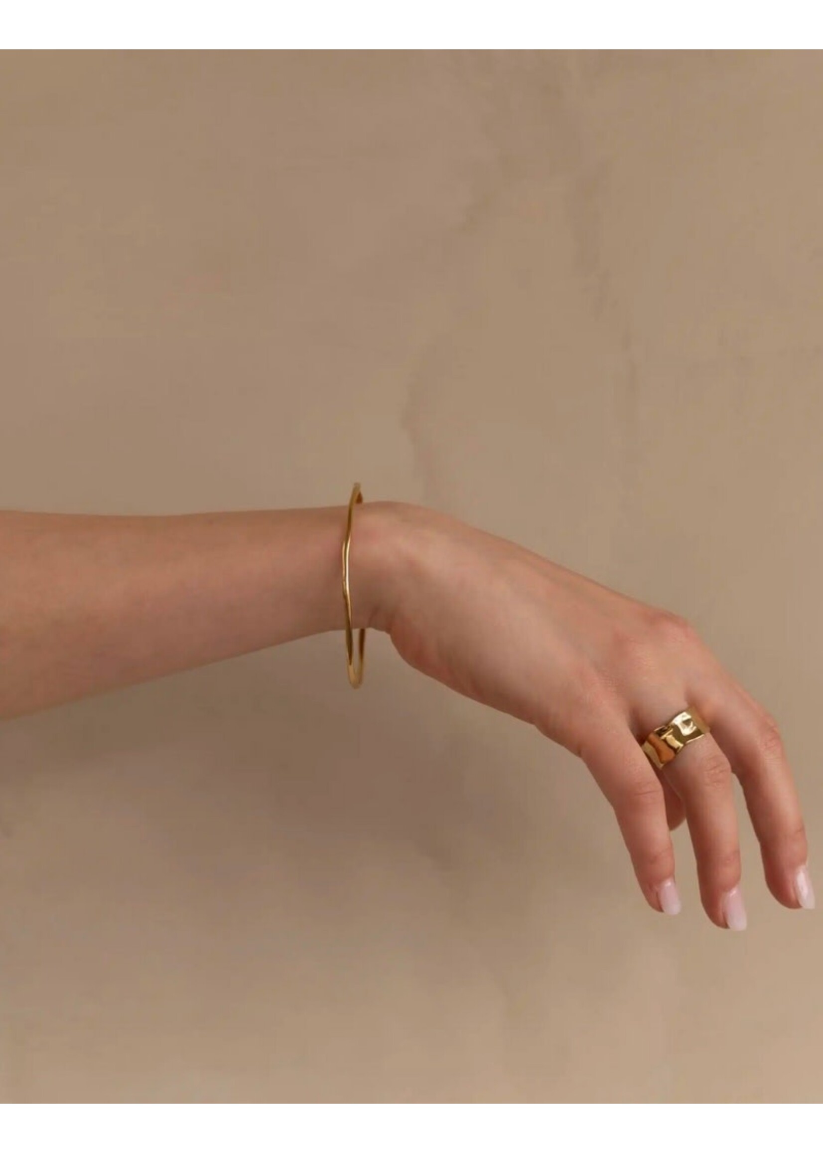 Ellen Beekmans EB Signature Organic bangle