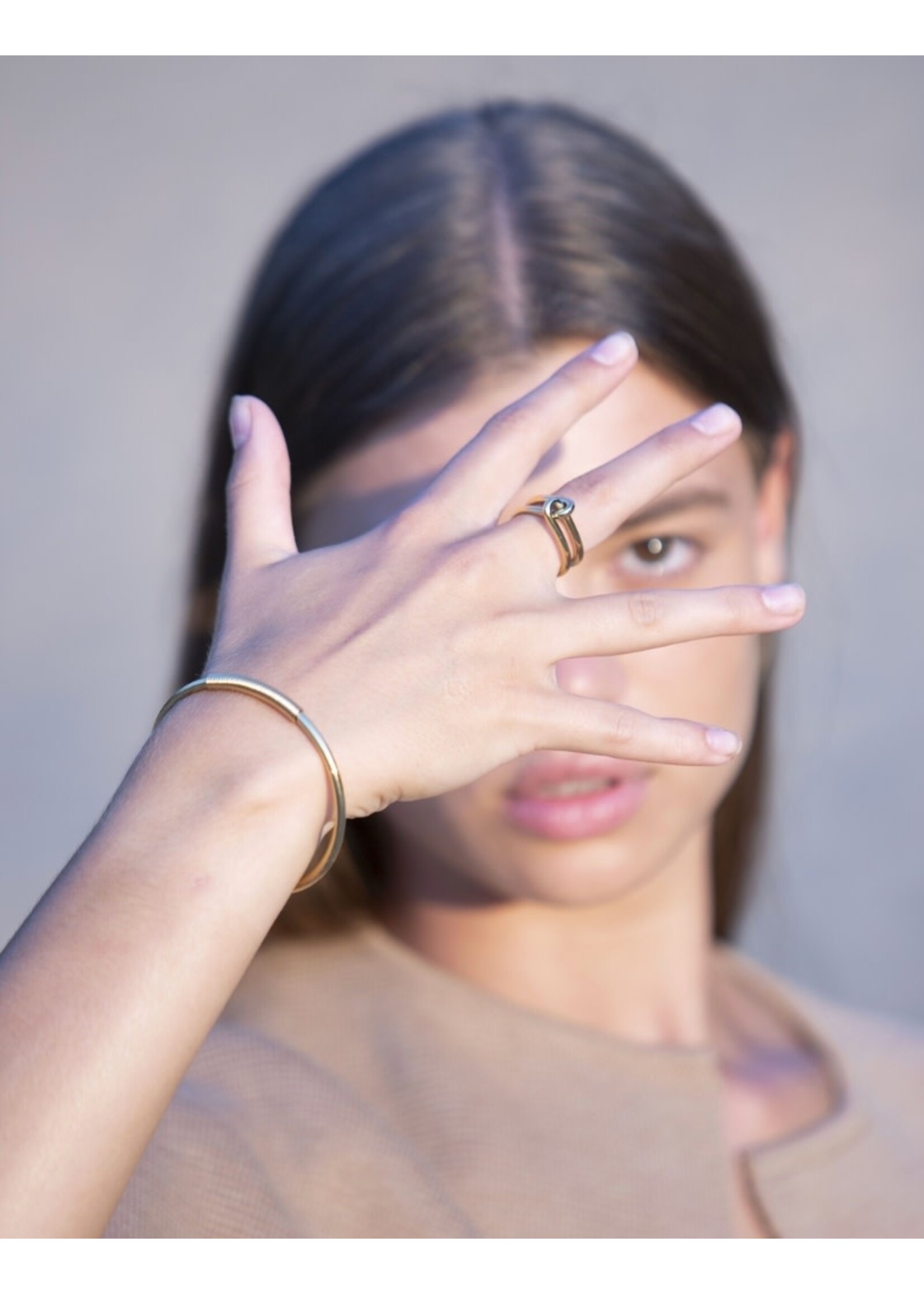 Bandhu Wire ring - 17