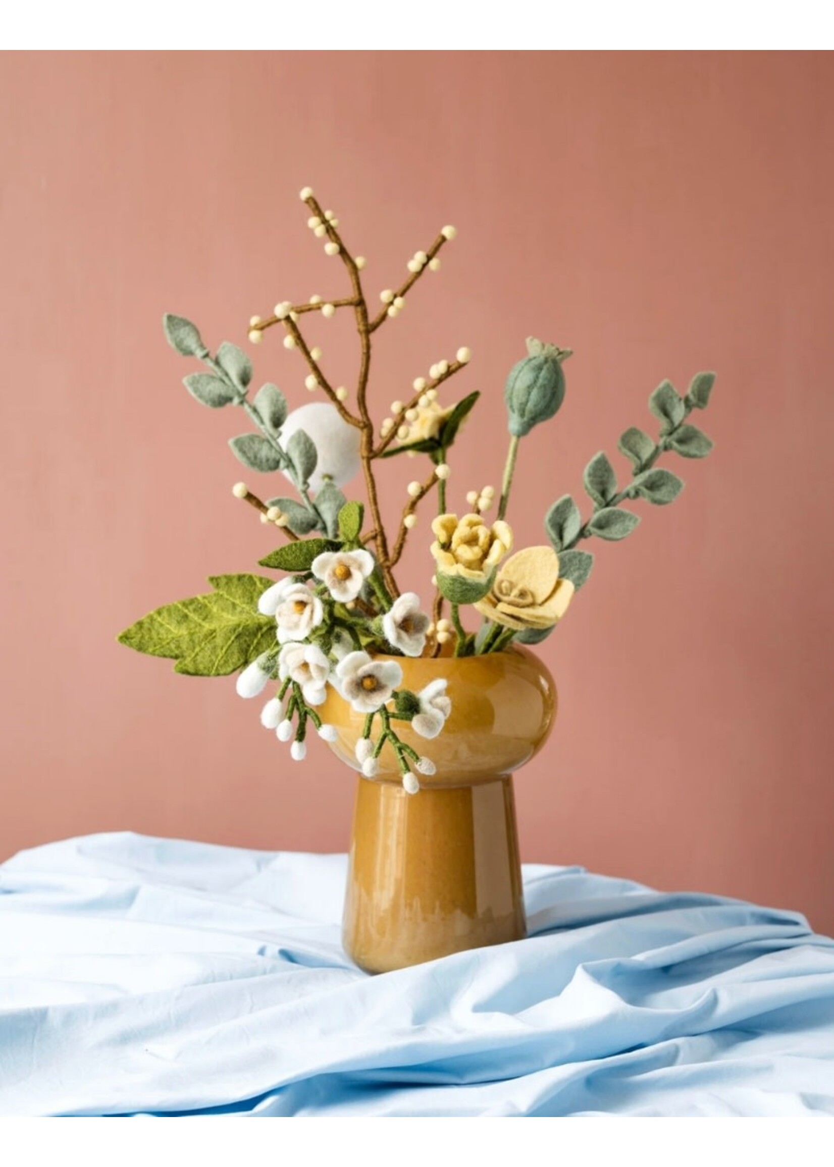 Gry & Sif Wisteria - White