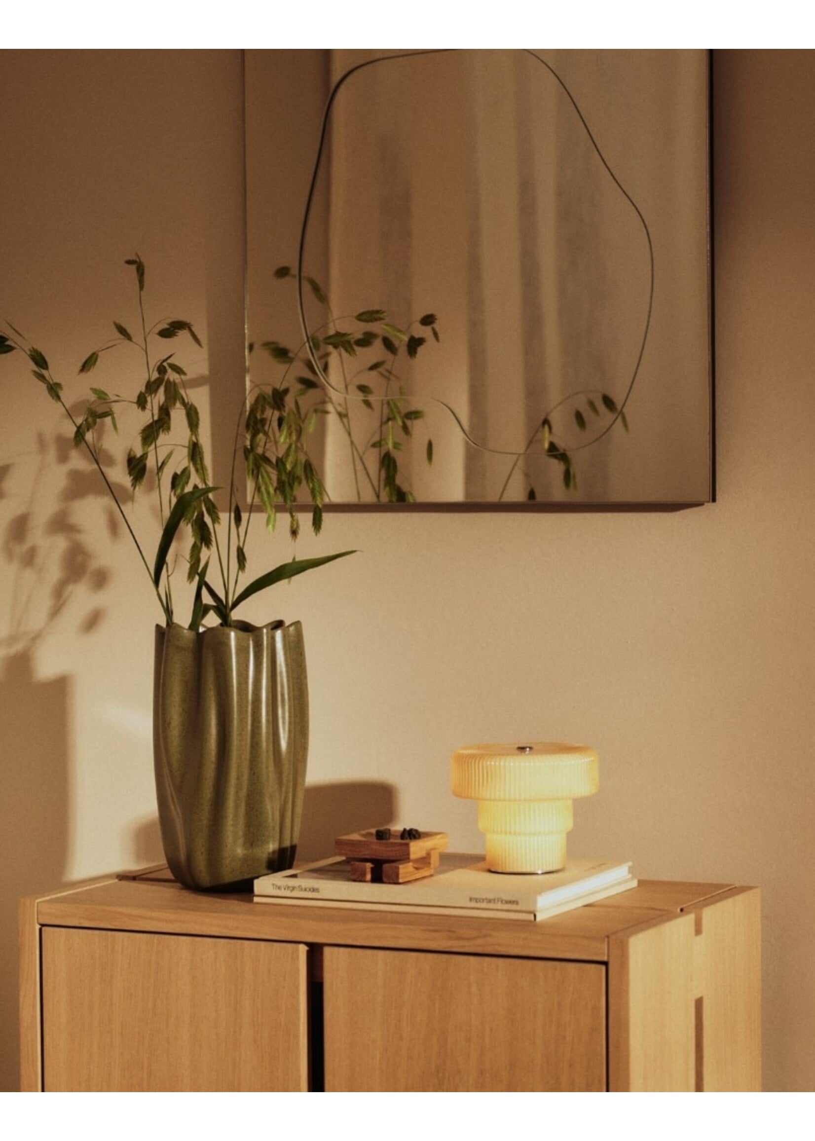 Ferm Living Ripple Portable Lamp - Oat