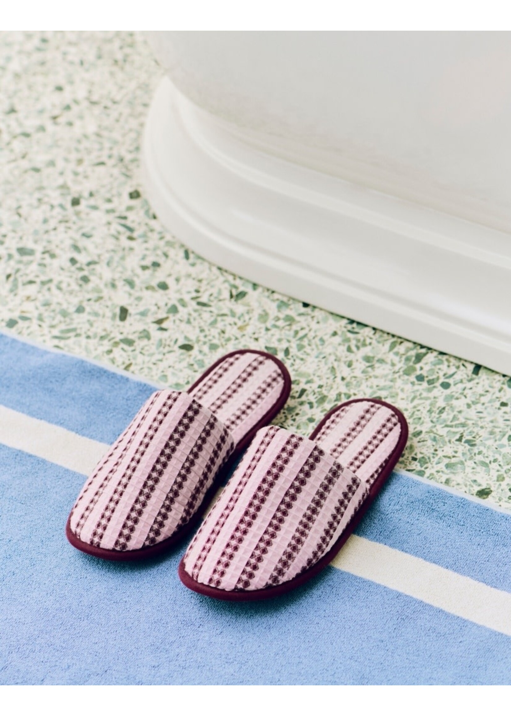 HAY Waffle Slippers - Cool Pink