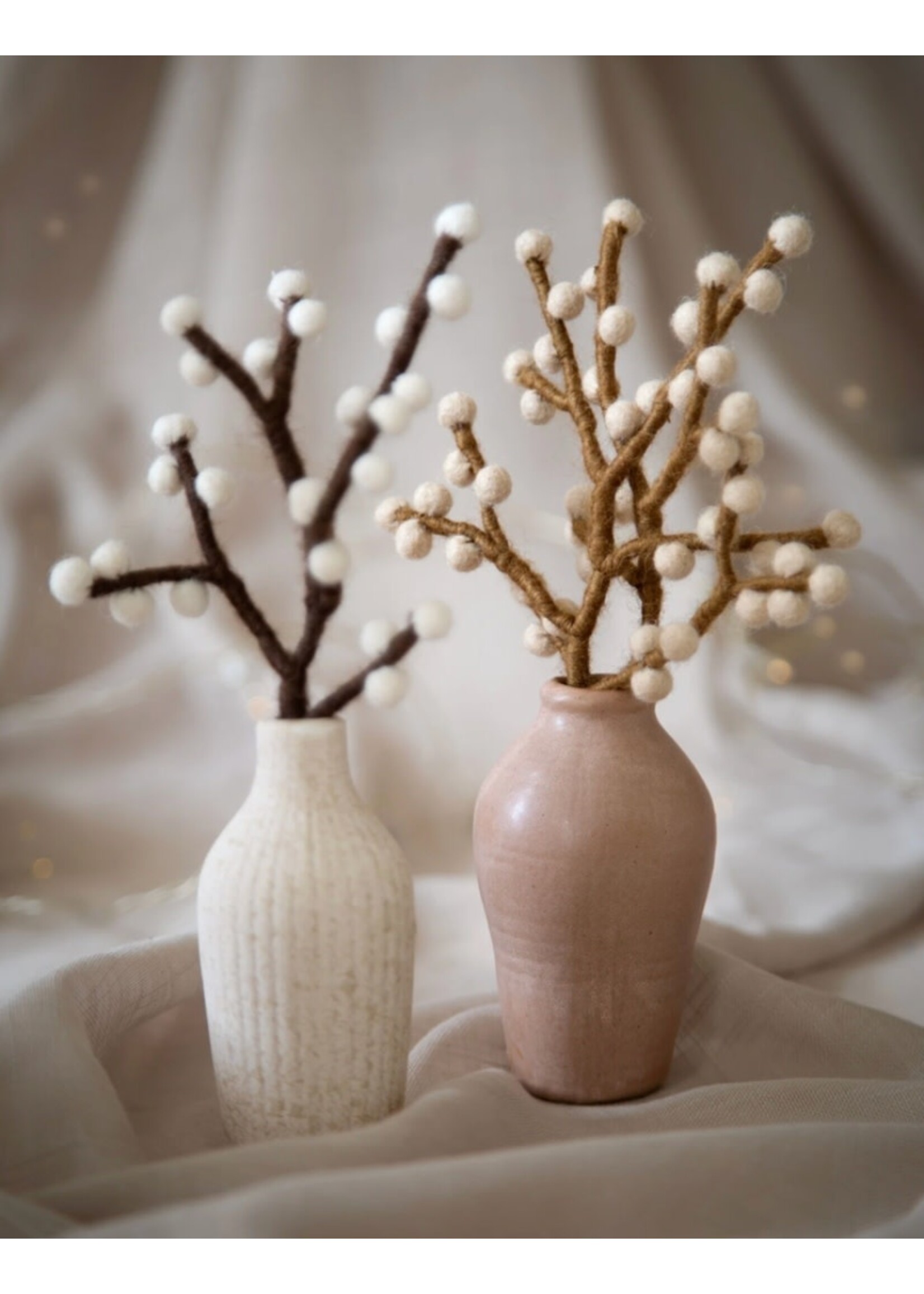 Gry & Sif Mini Branch Brown - White Berries