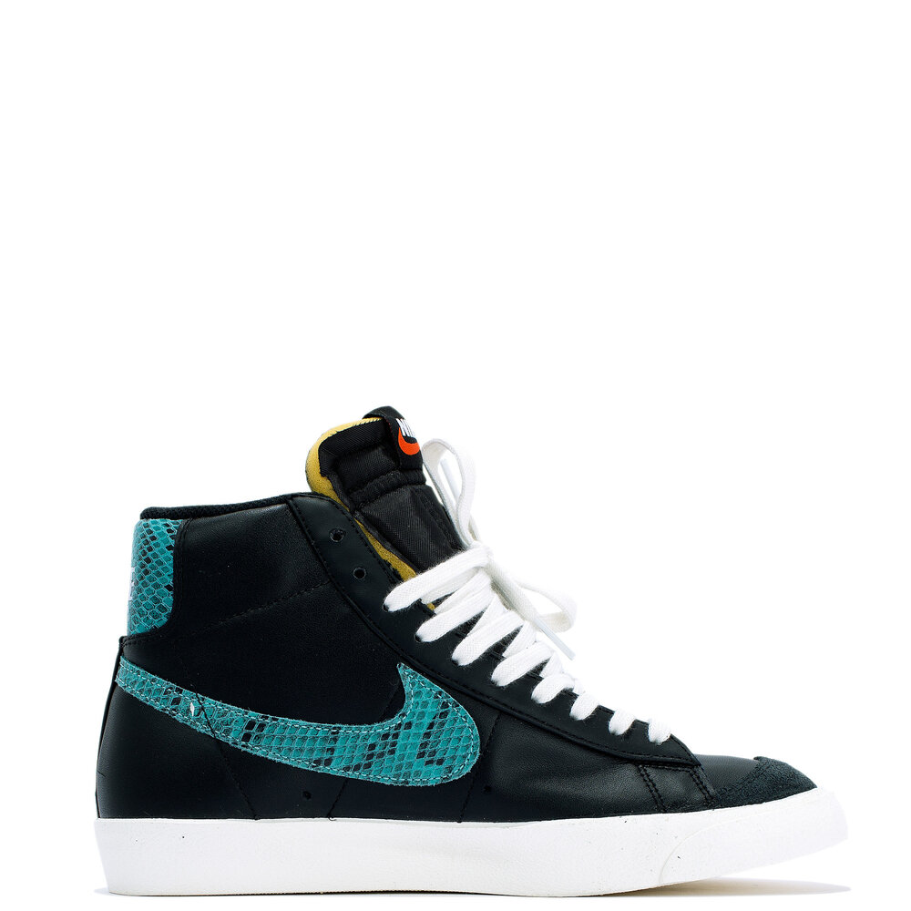 NIKE BLAZER MID ‘77 VNTG WE REPTILE