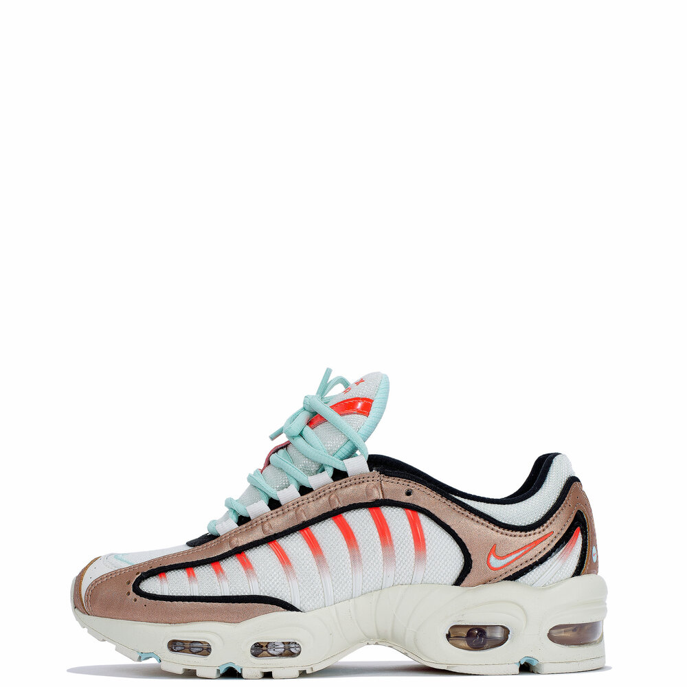 NIKE W AIR MAX TAILWIND IV