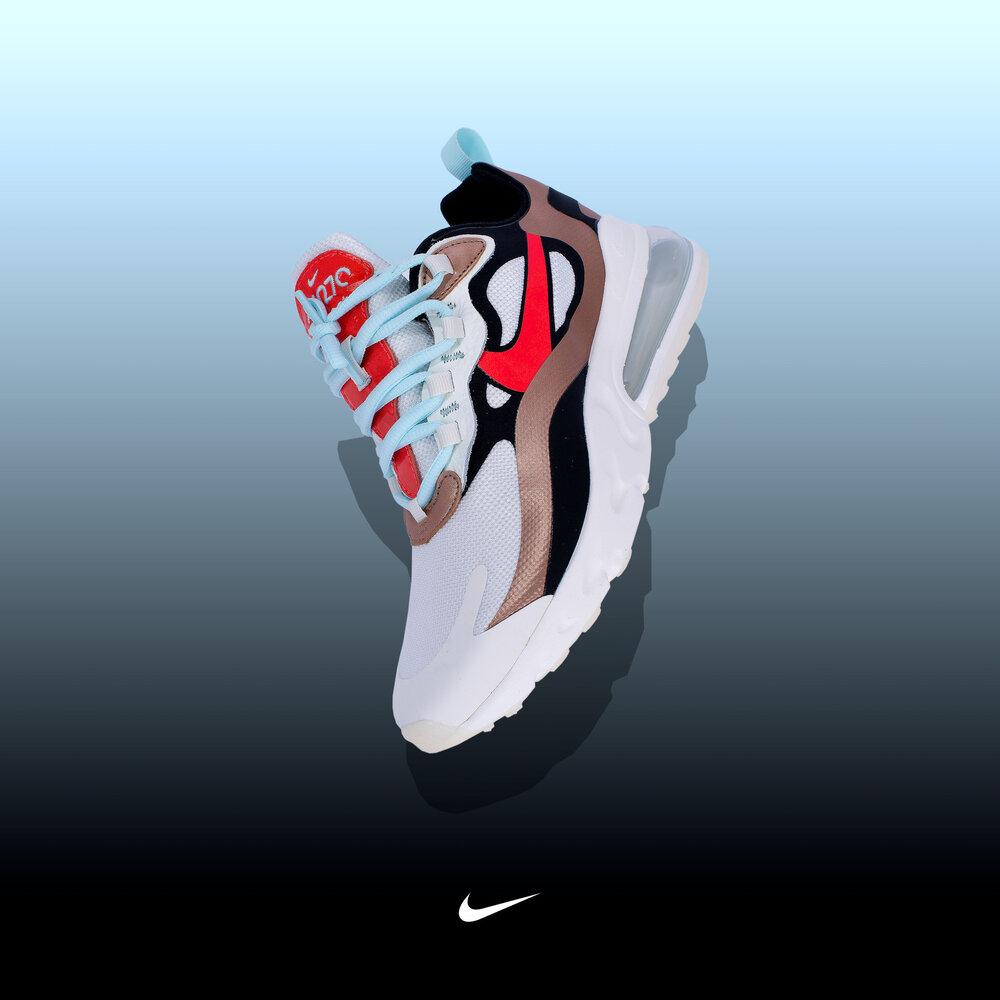 NIKE W AIR MAX 270 REACT