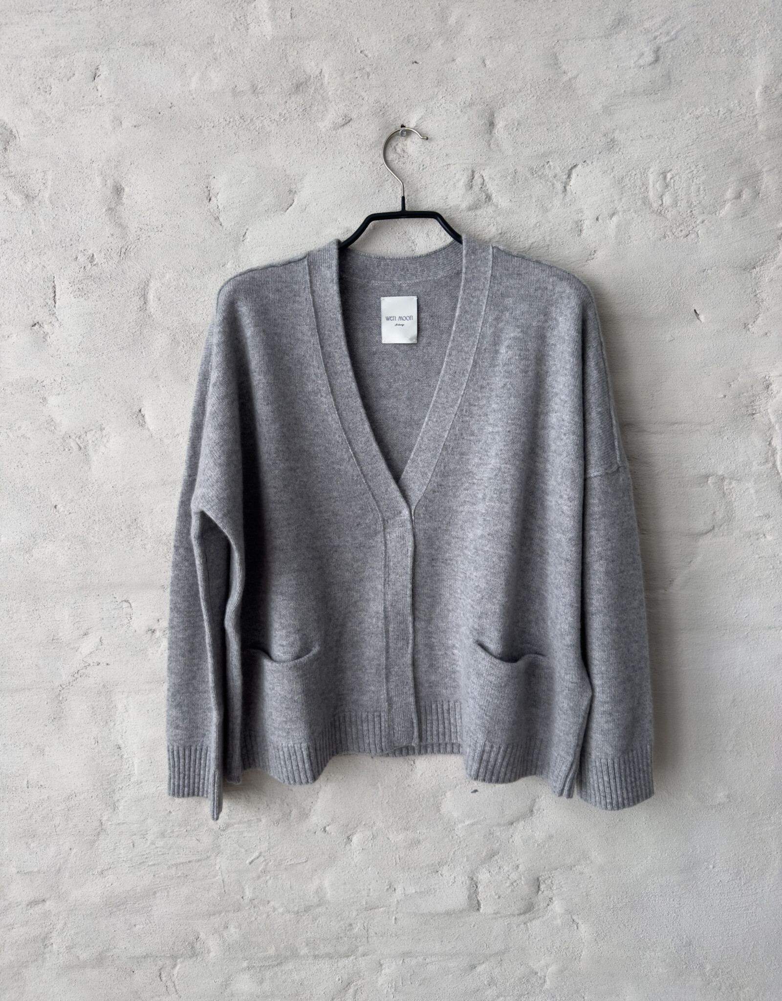 Wen Moon Lise Pearl Grey