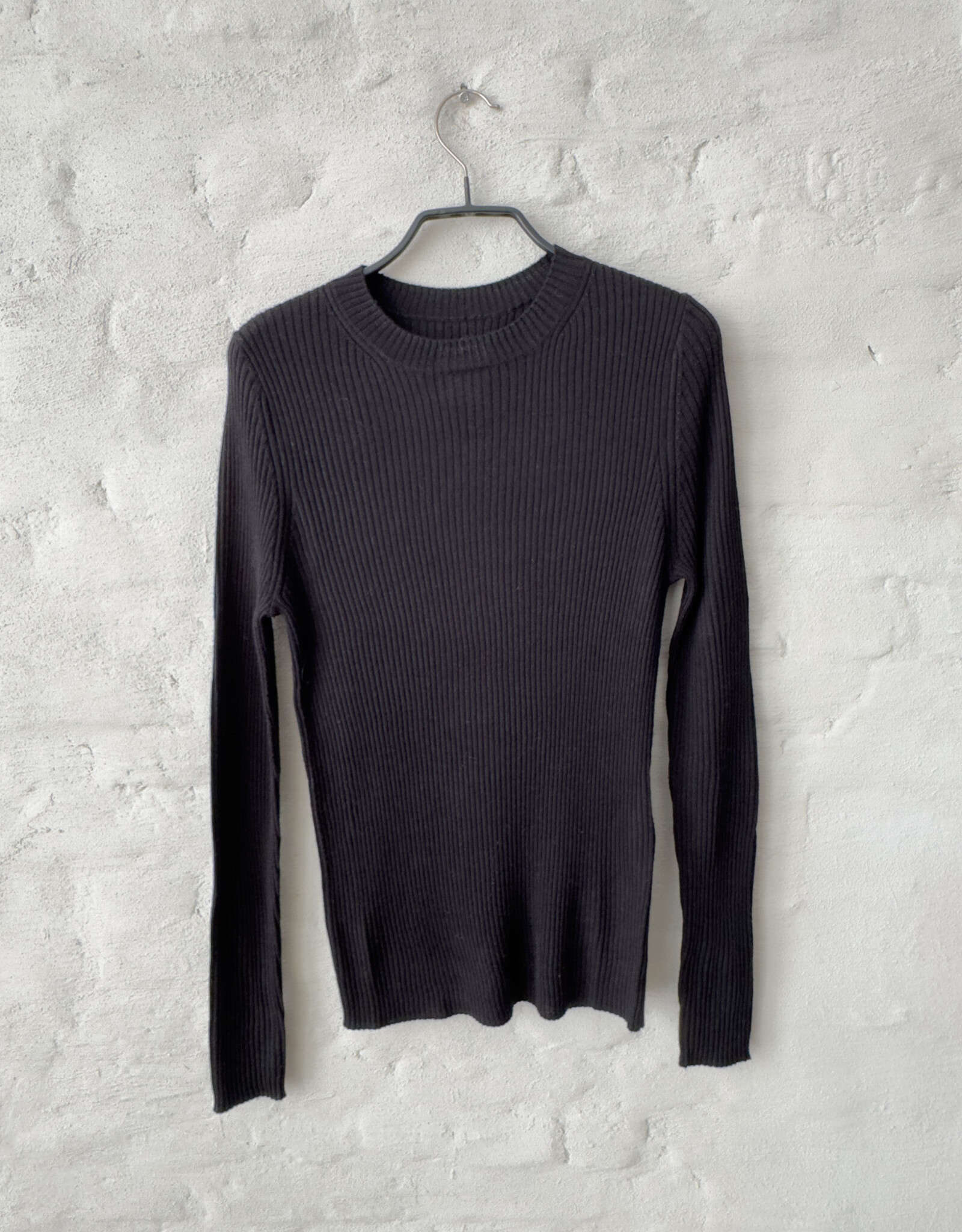 Wen Moon Yonny Asphalt Black