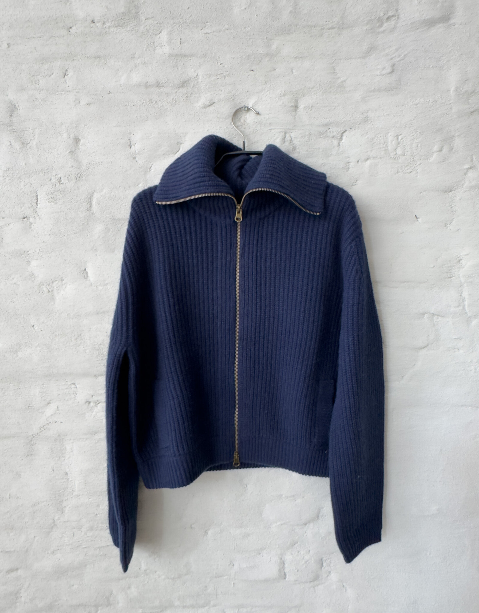 Wen Moon Cyrielle Navy Livia