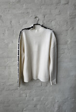 Wen Moon Gina Lily Ecru and Black detail