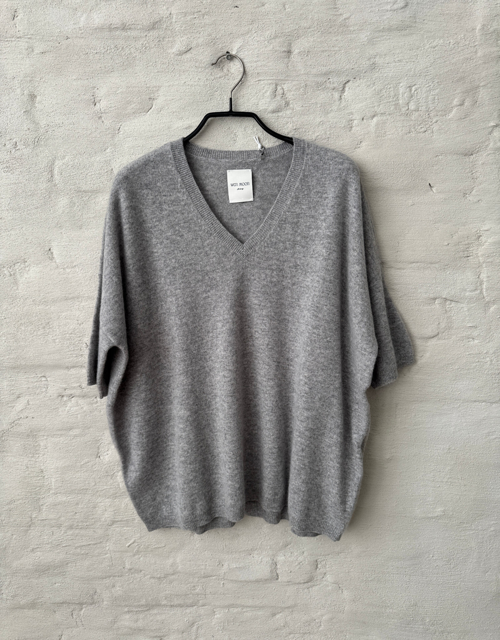 Wen Moon Gaia Grey Pearl